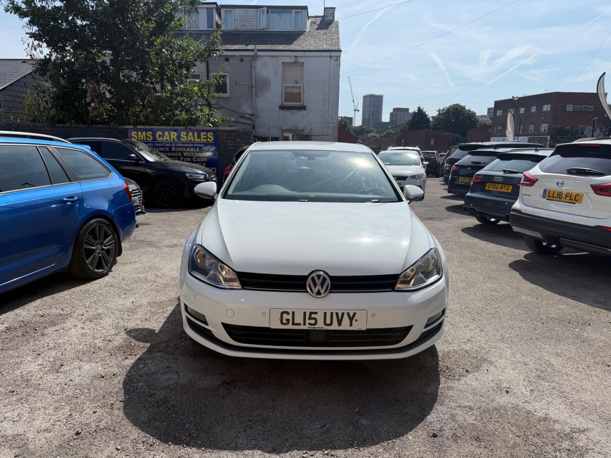 Volkswagen Golf - Image 2