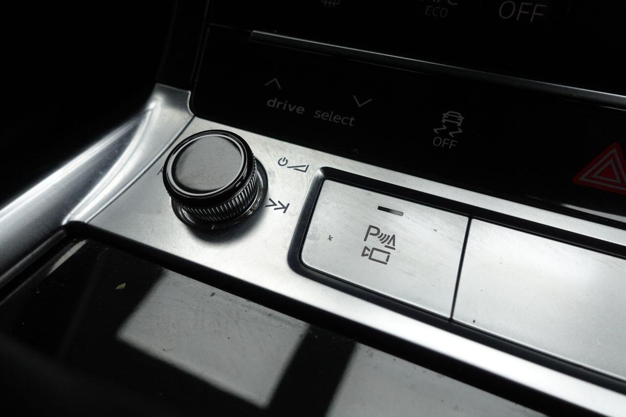 Audi E-Tron - Image 53