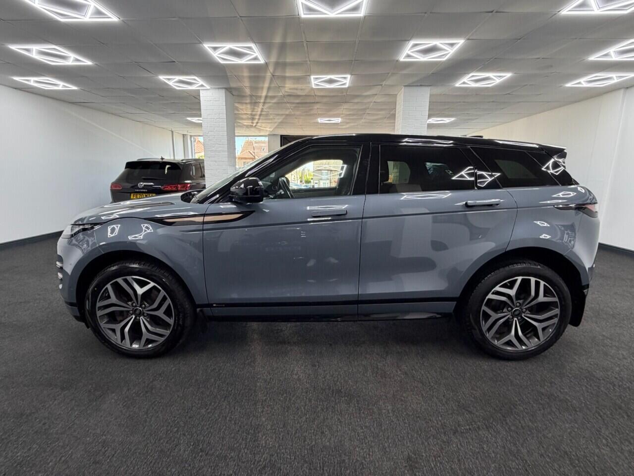 Land Rover Range Rover Evoque - Image 8