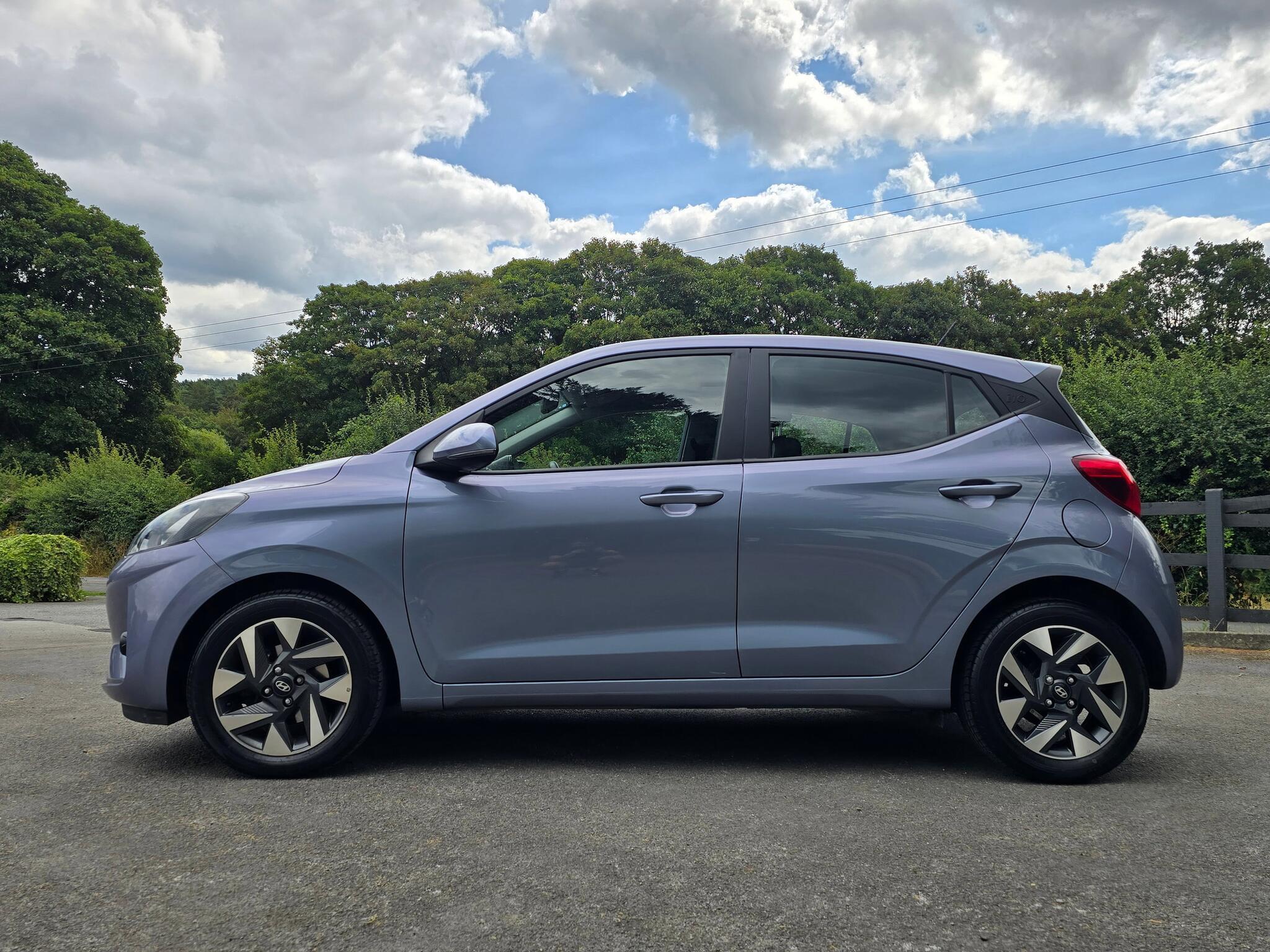 Hyundai i10 - Image 19