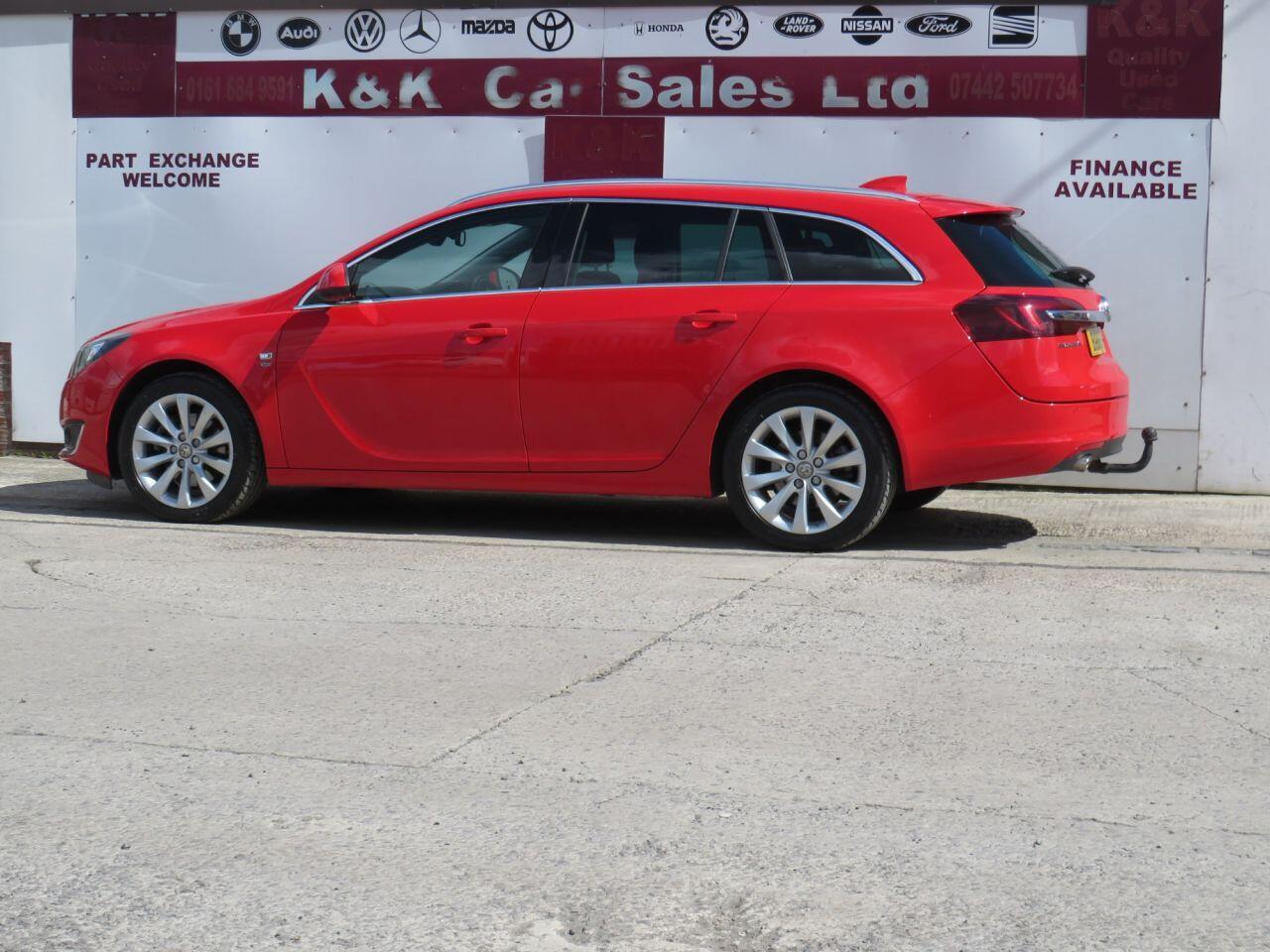 Vauxhall Insignia - Image 32