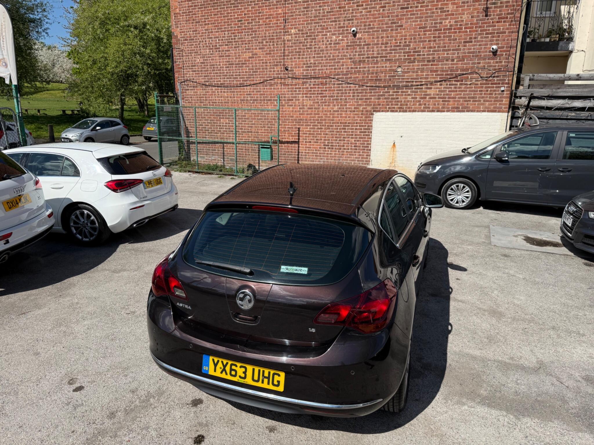 Vauxhall Astra - Image 32