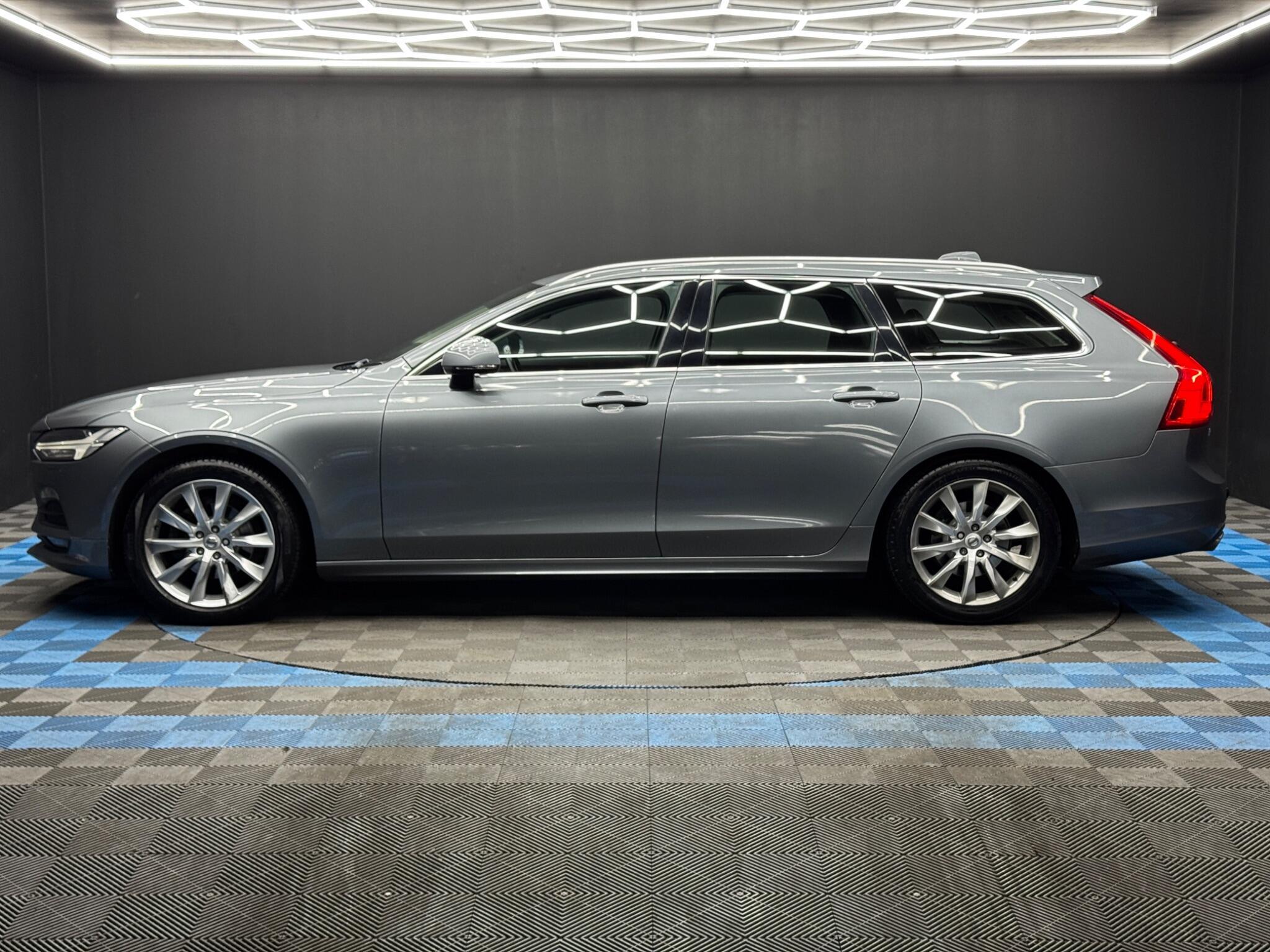 Volvo V90 - Image 8