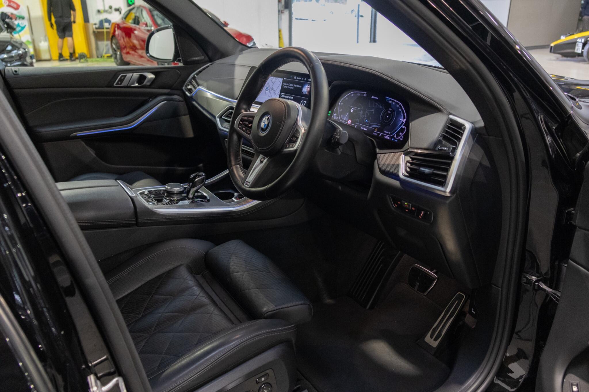 BMW X5 - Image 15