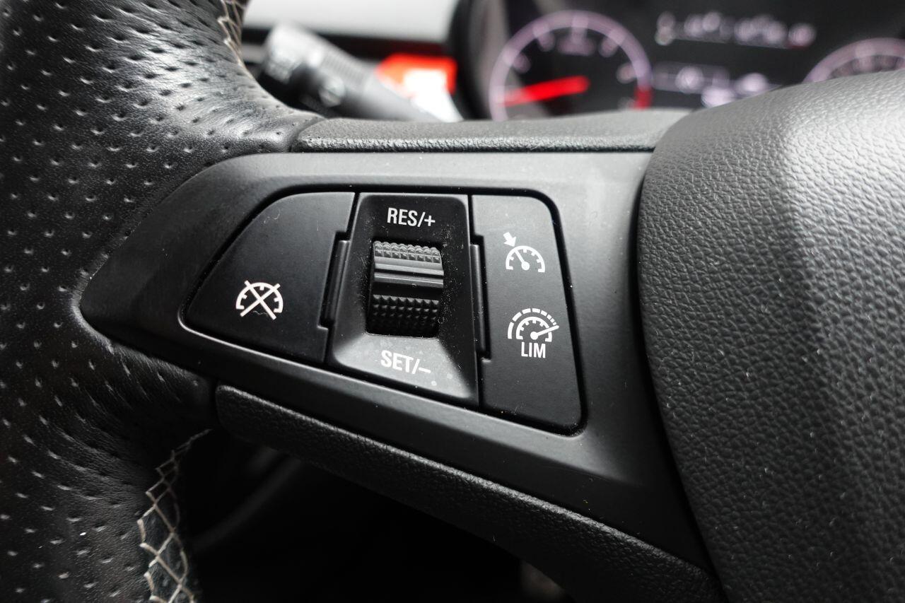 Vauxhall Corsa - Image 27