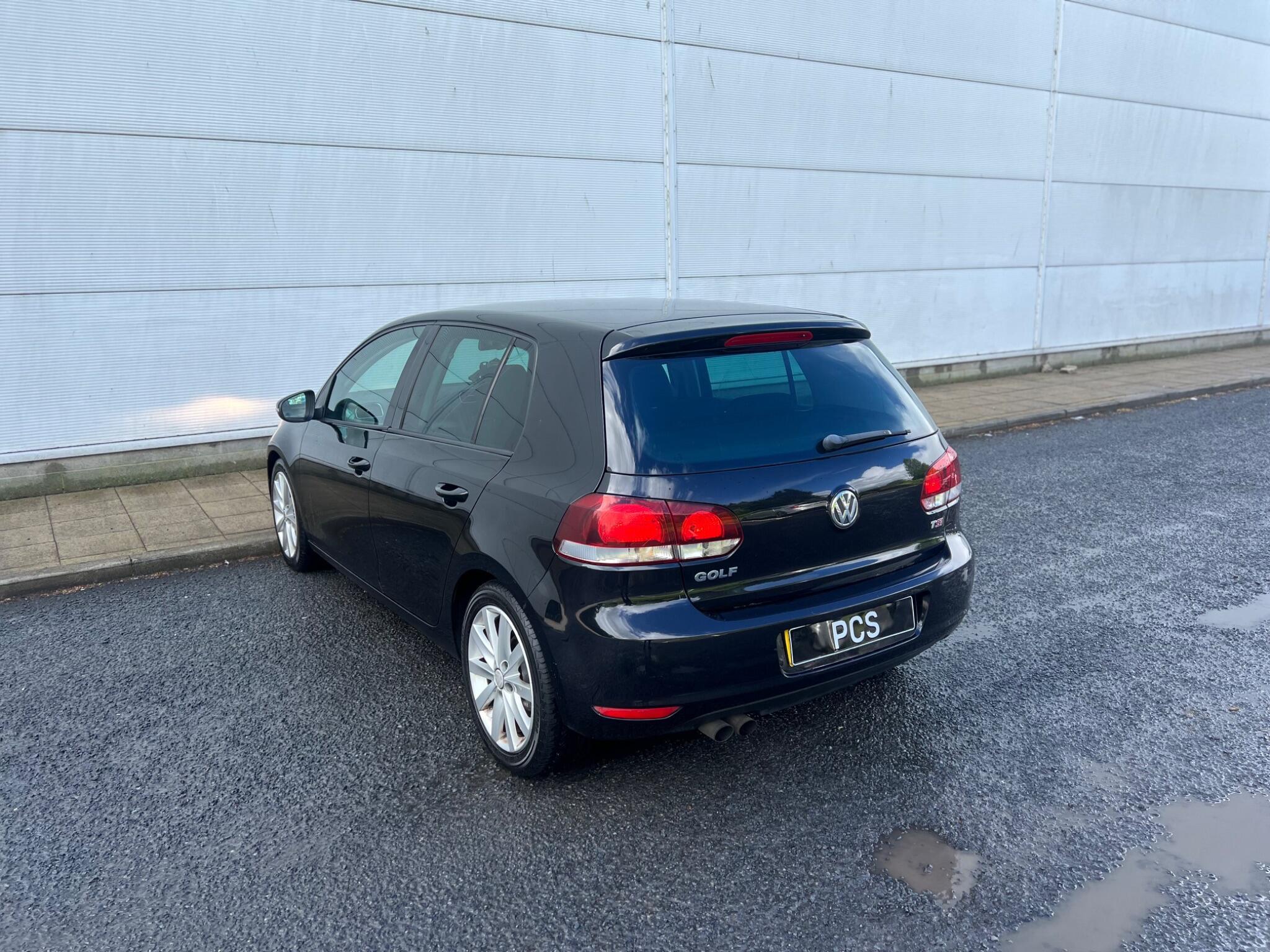 Volkswagen Golf - Image 10