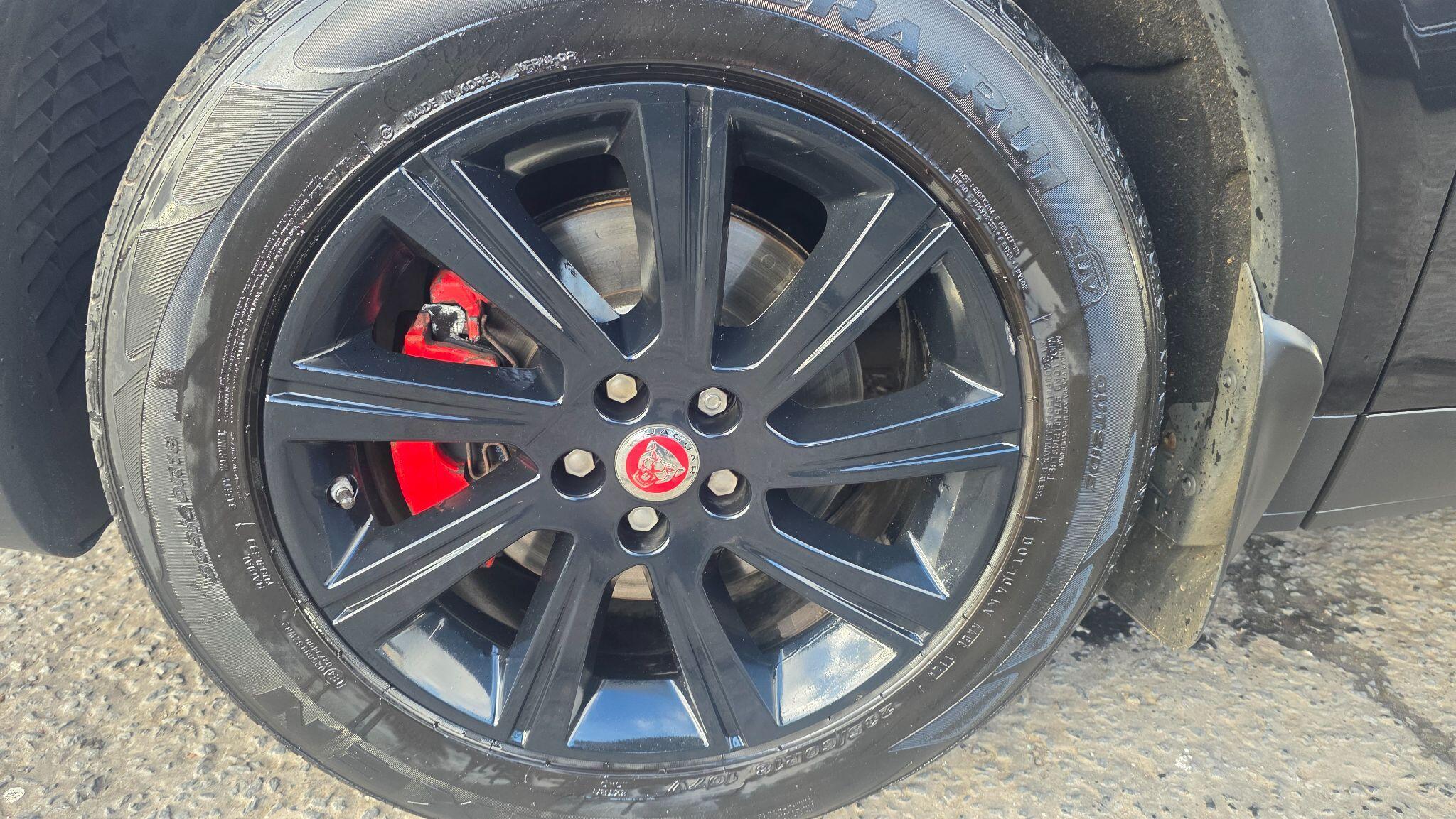 Jaguar E-Pace - Image 45