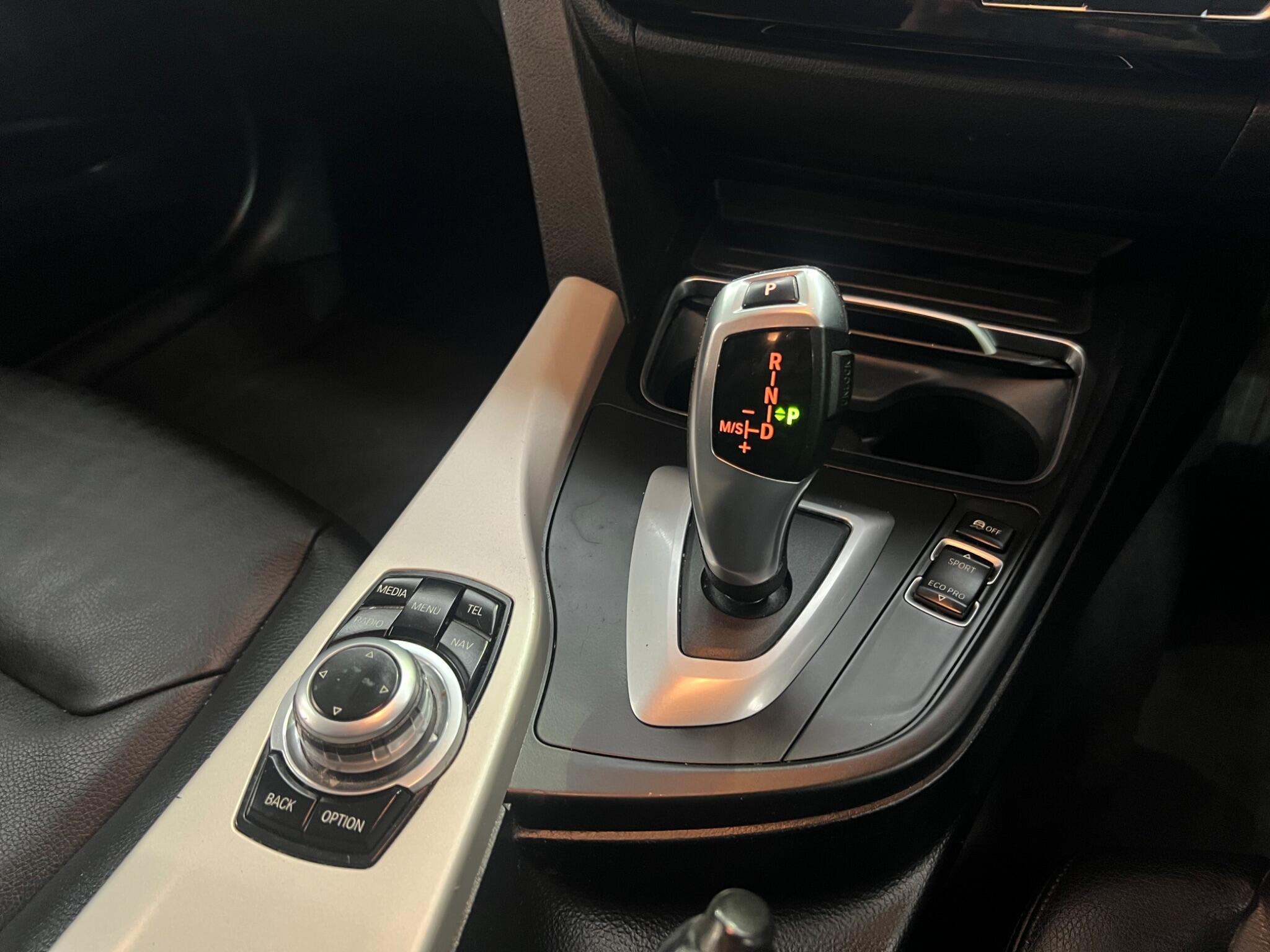 BMW 3 Series - Image 17