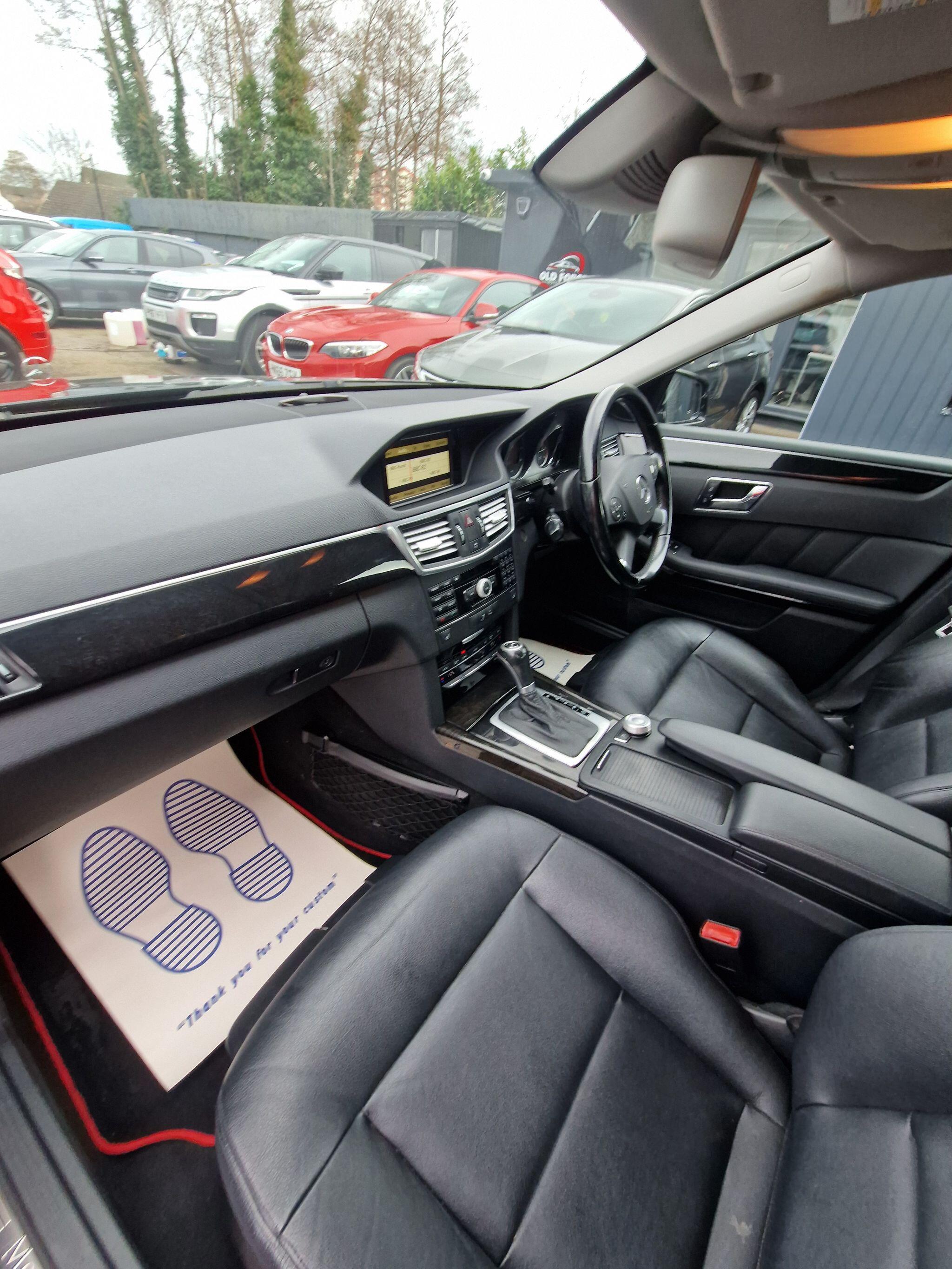 Mercedes E Class - Image 52