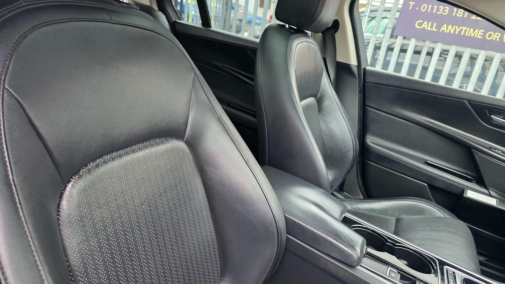 Jaguar XE - Image 28