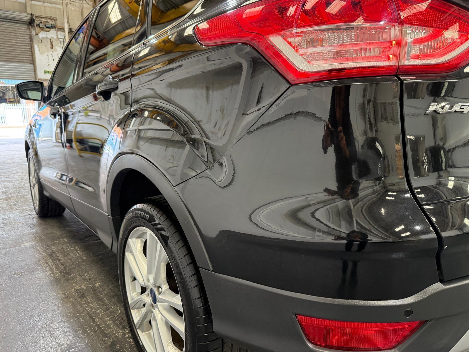 Ford Kuga - Image 12