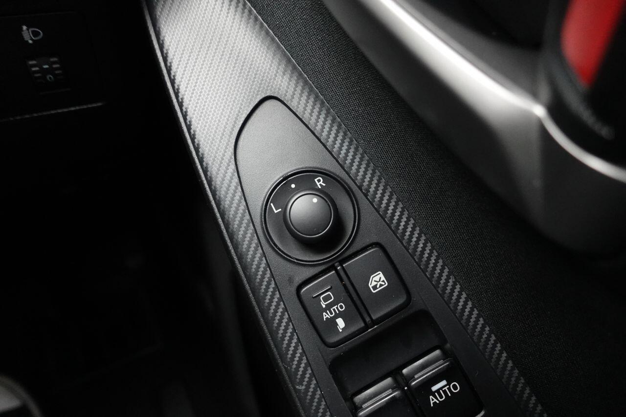 Mazda MAZDA2 - Image 48