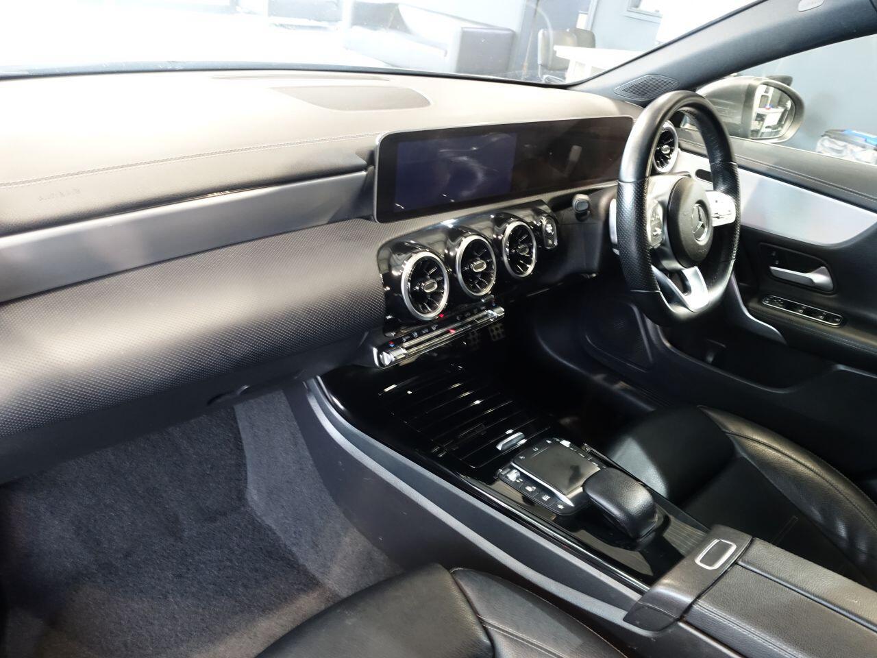 Mercedes-benz CLA - Image 11