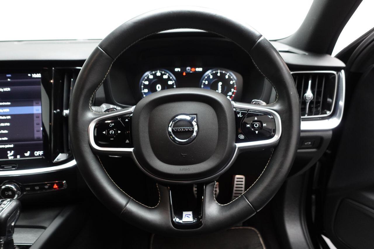 Volvo S60 - Image 44