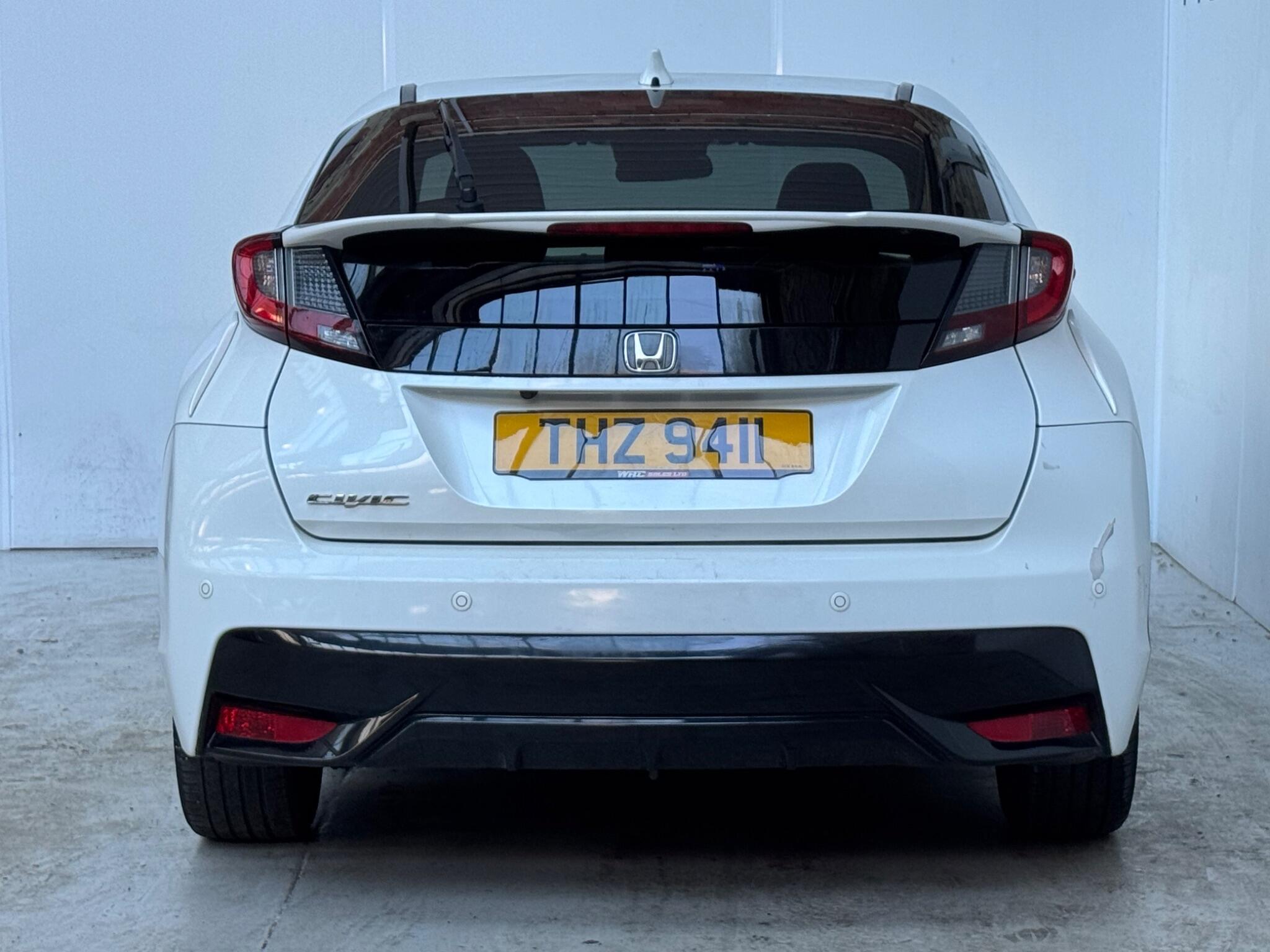 Honda Civic - Image 6