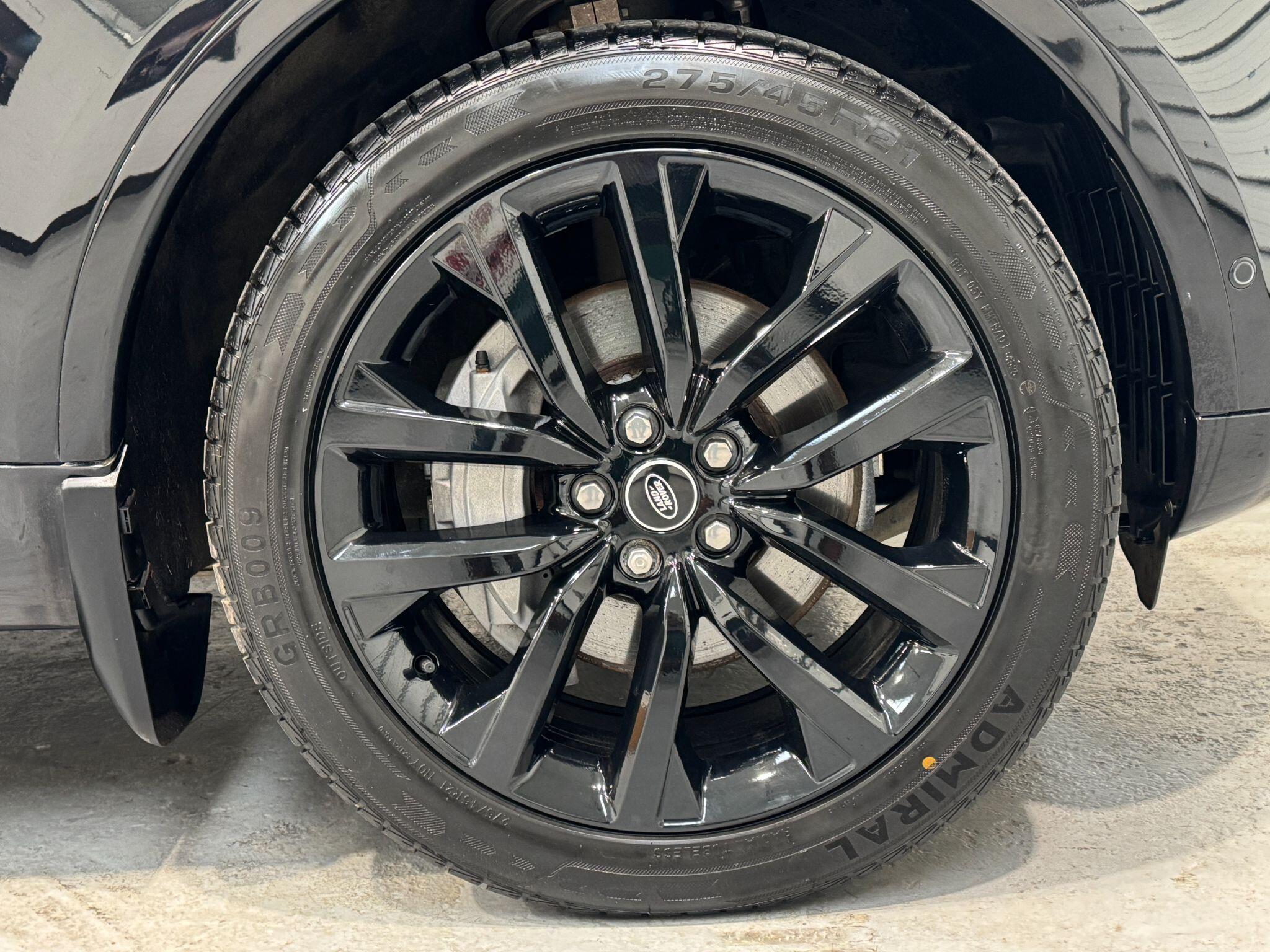Land Rover Discovery - Image 18