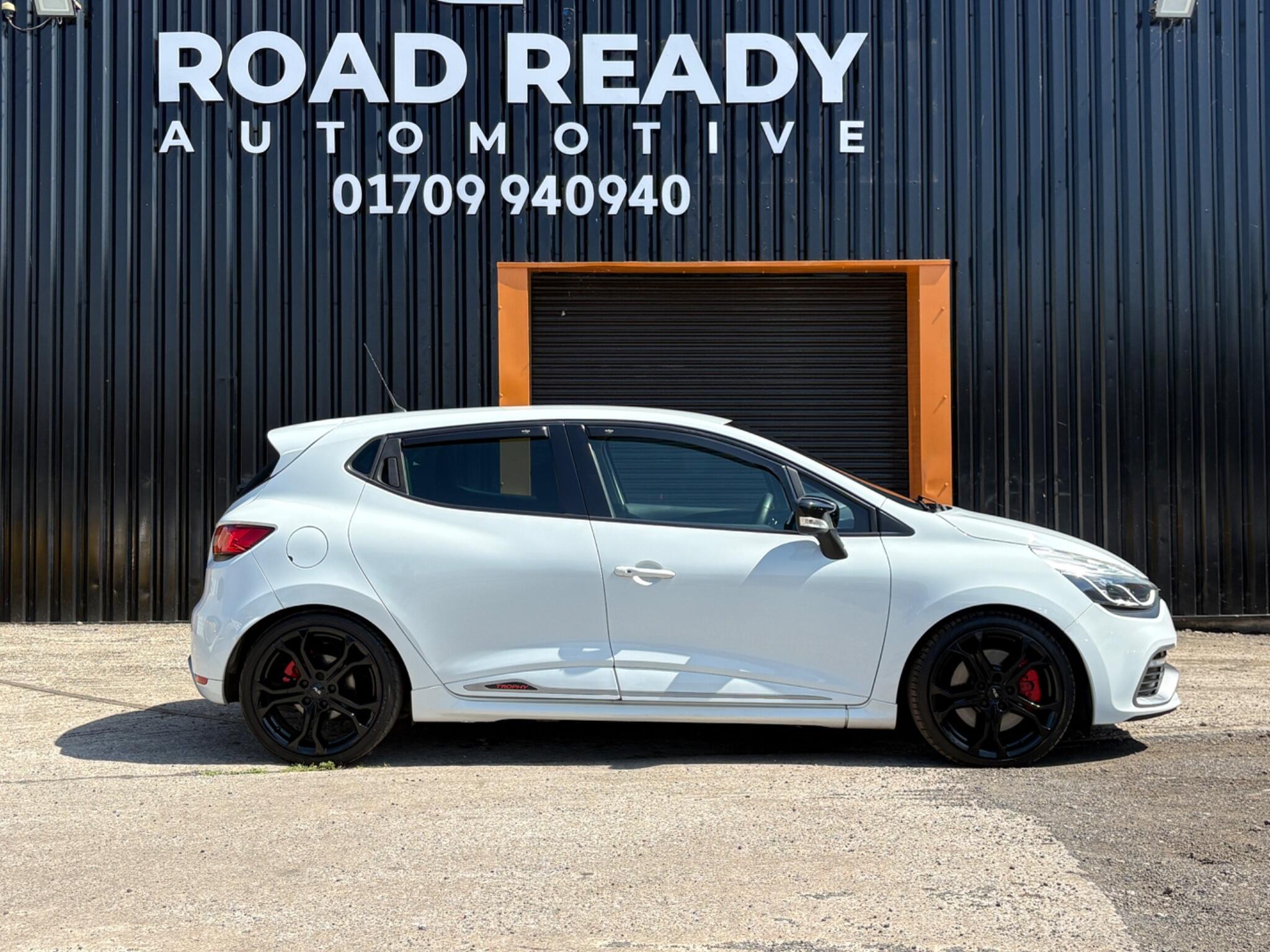 Renault Clio - Image 3