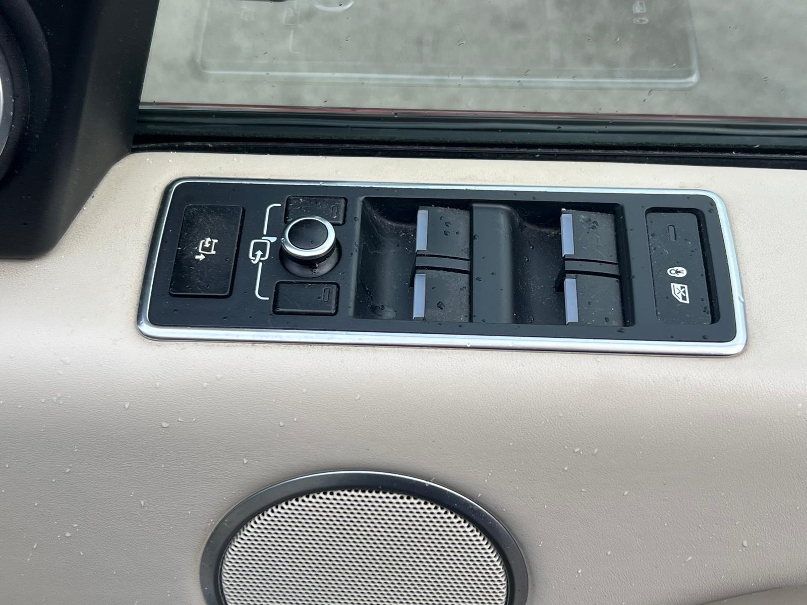 Land Rover Range Rover - Image 33