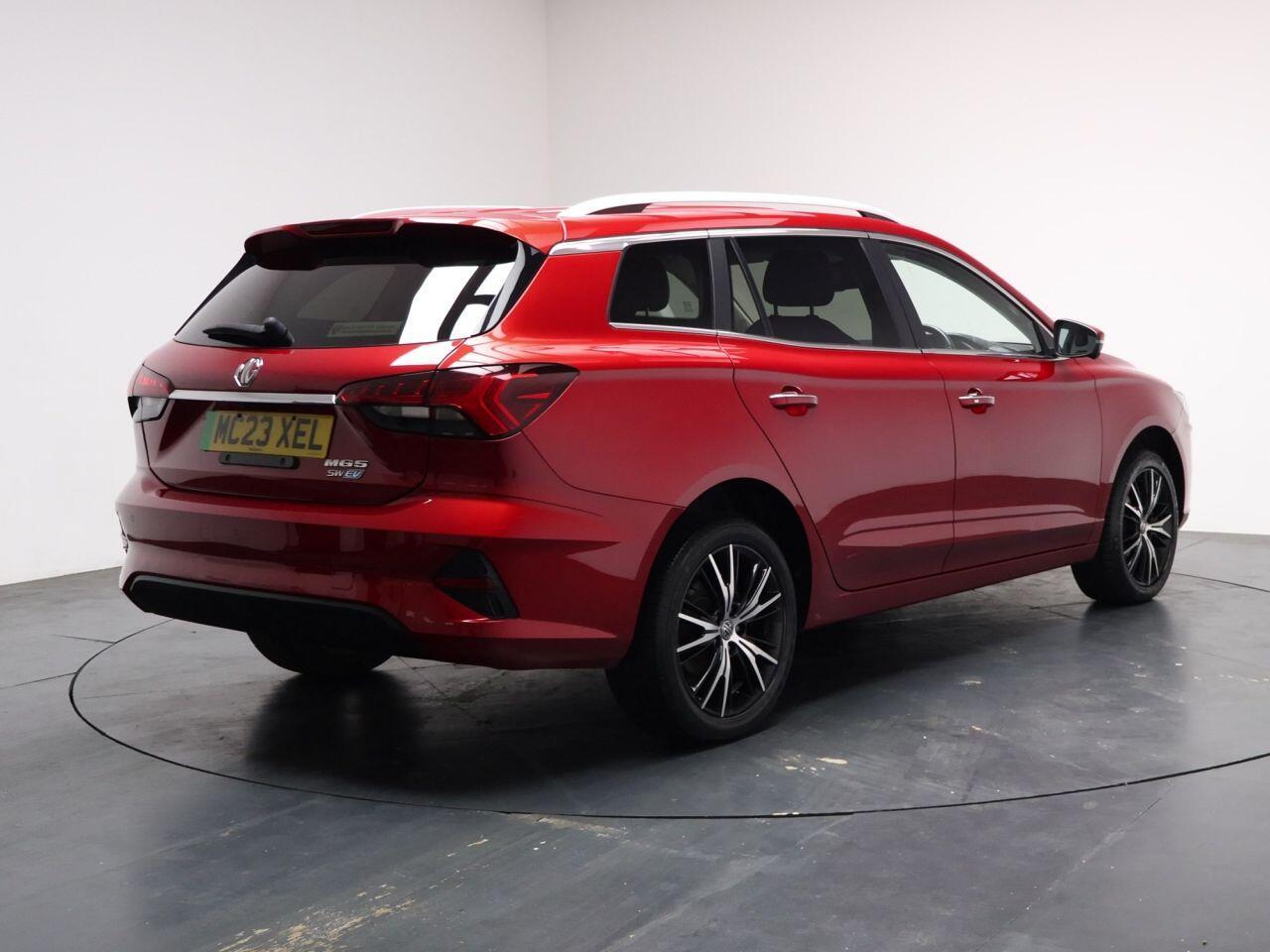 MG MG5 - Image 12