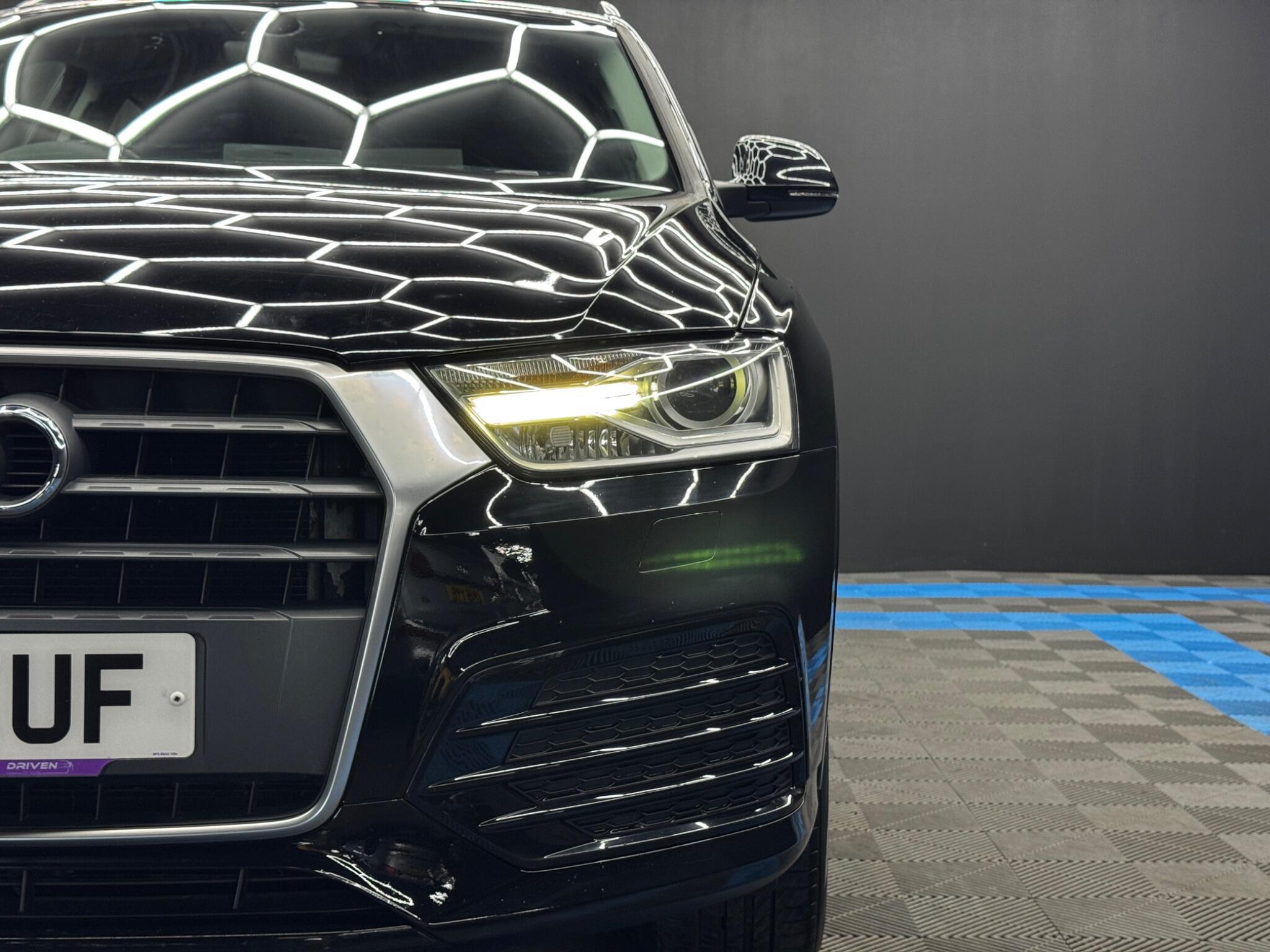 Audi Q3 - Image 43