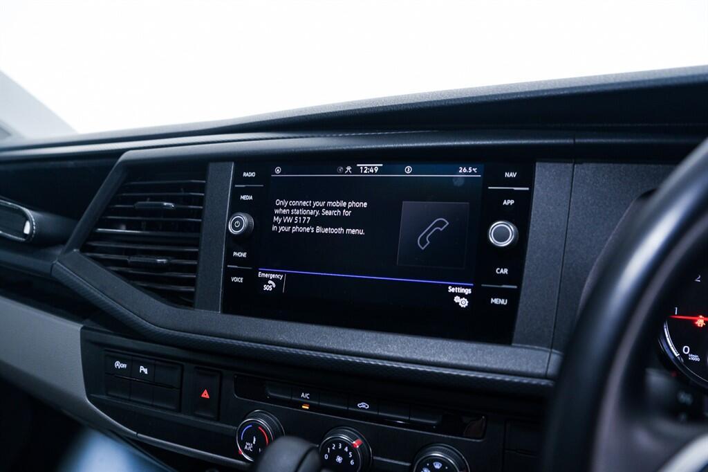 Volkswagen Transporter - Image 17