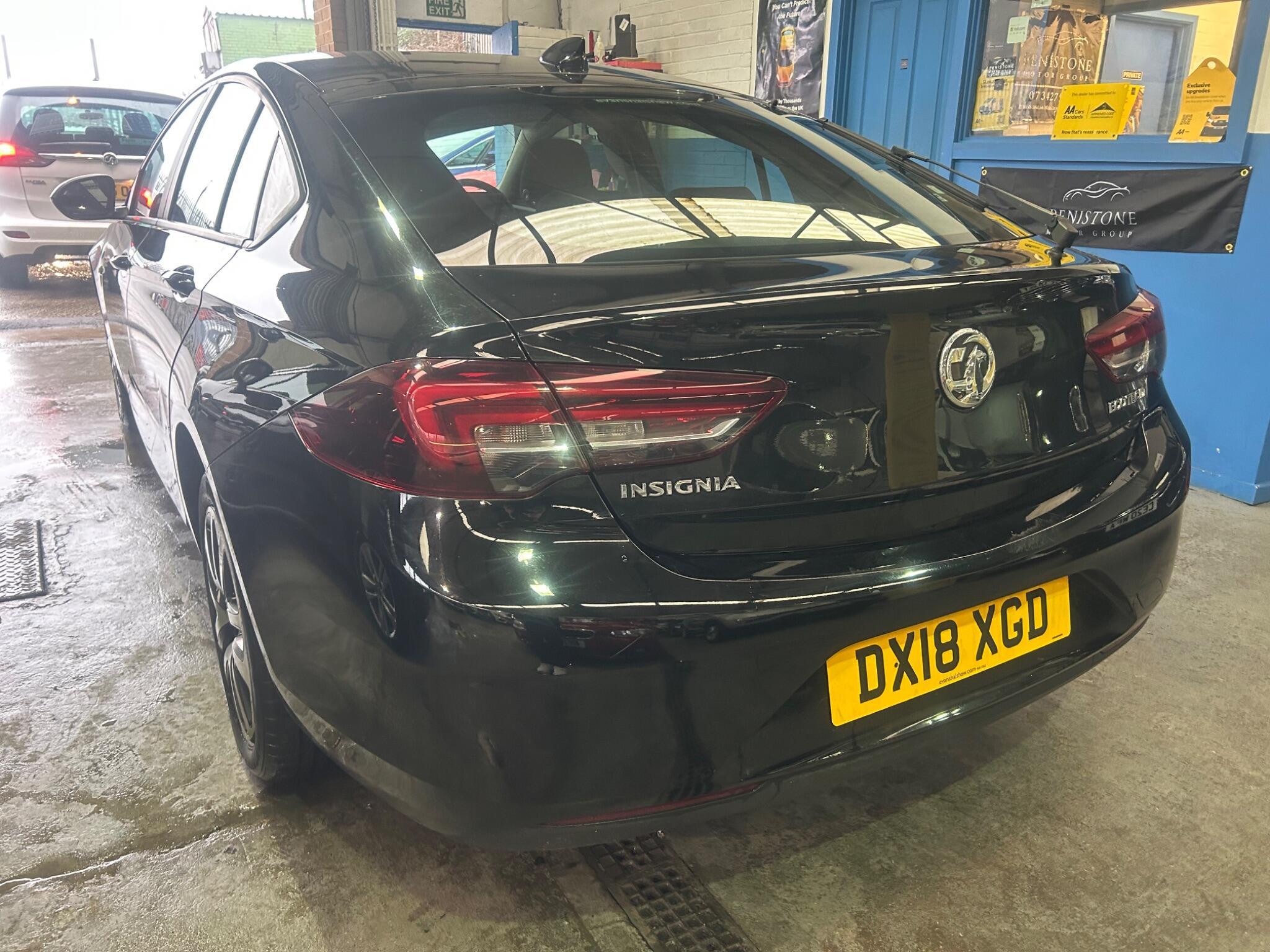 Vauxhall Insignia - Image 7