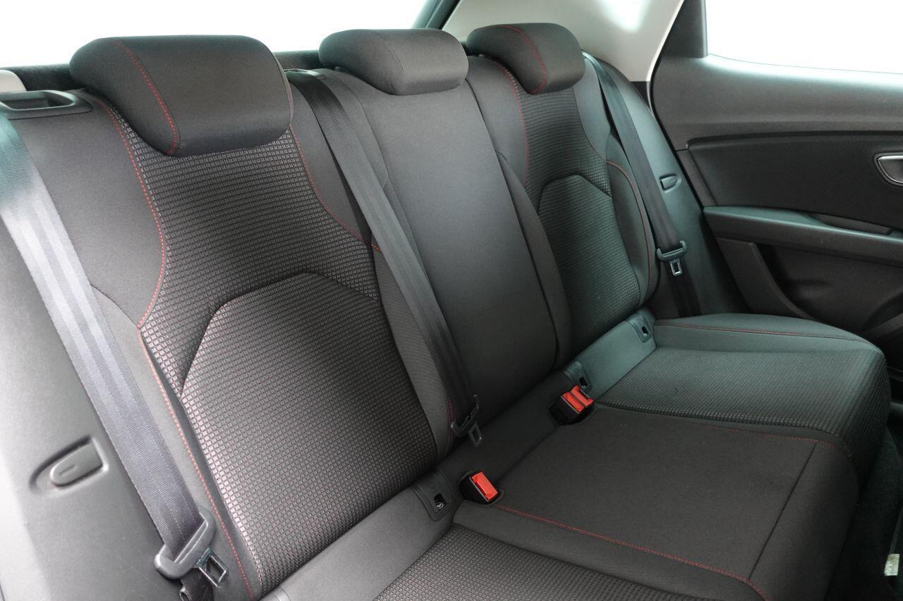 SEAT Leon - Image 18