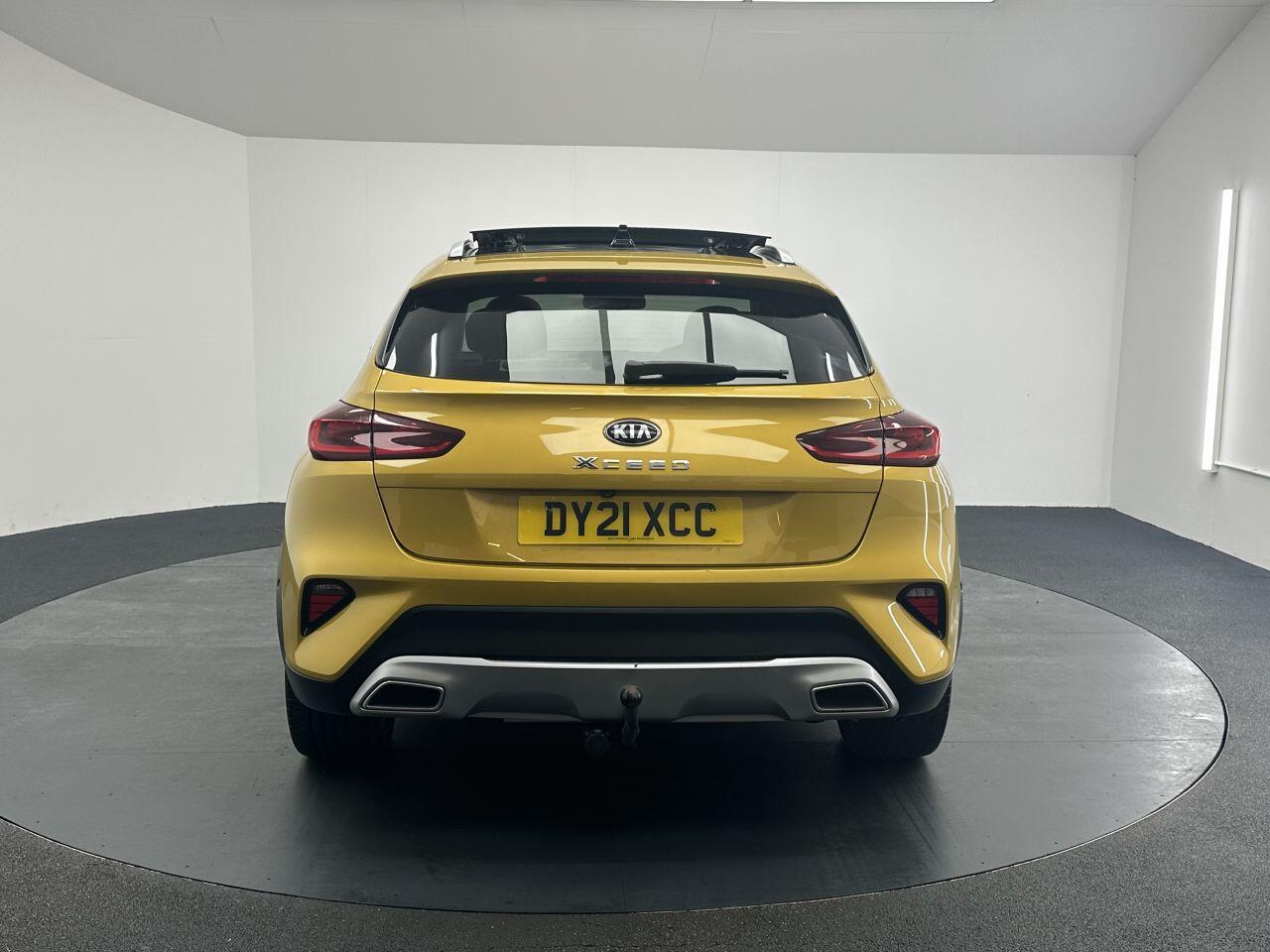 Kia XCeed - Image 11