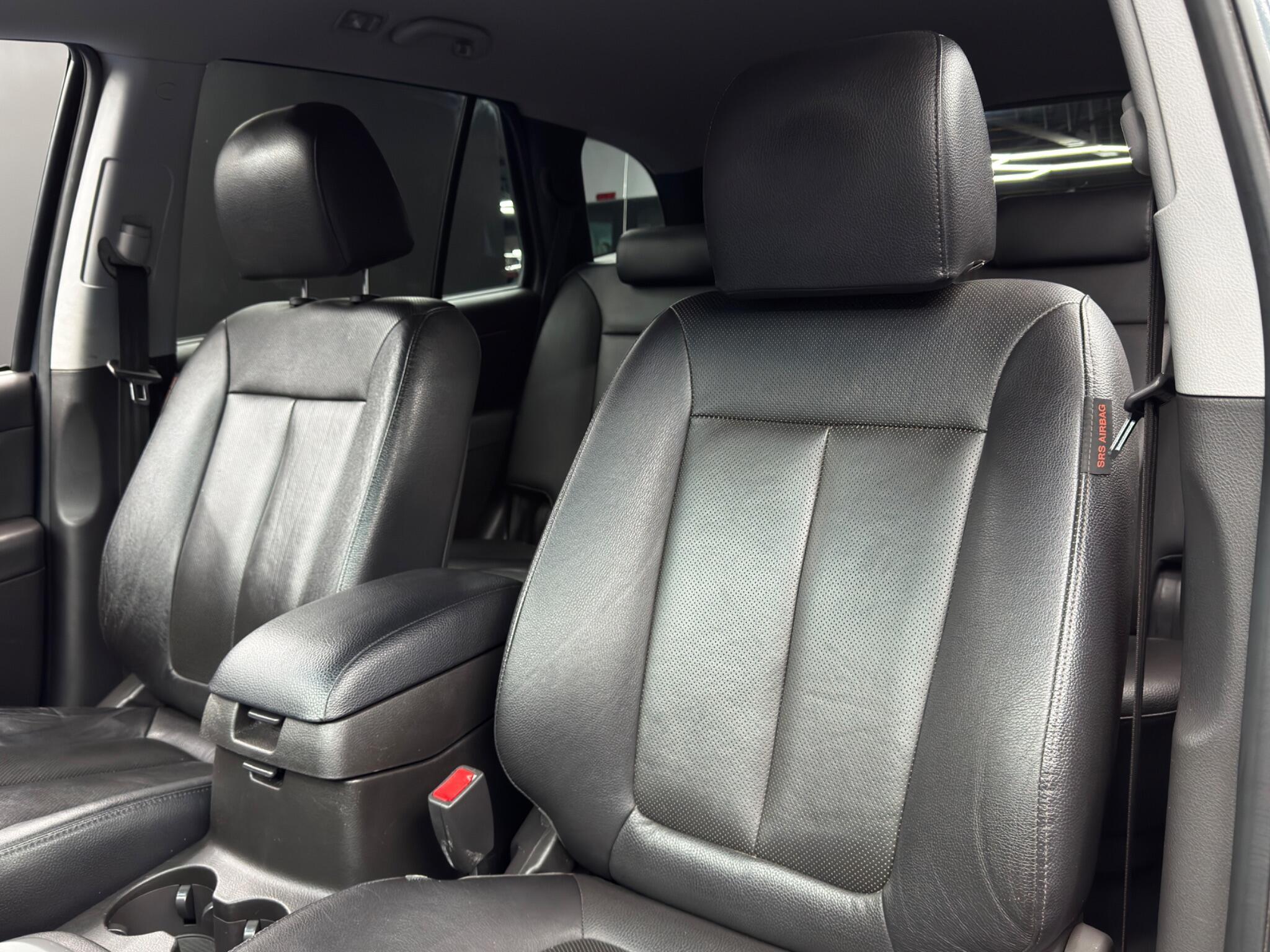 Hyundai Santa Fe - Image 14