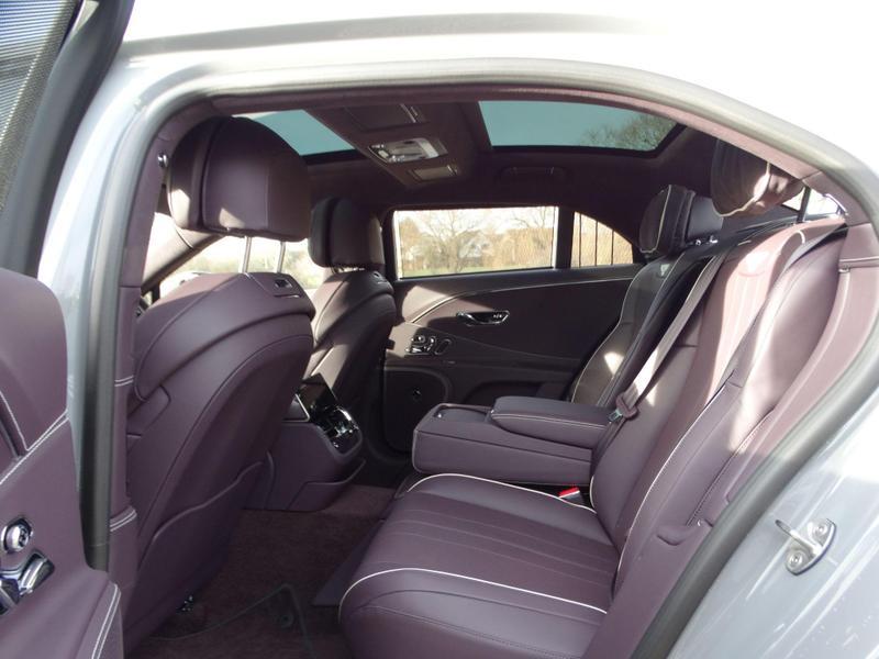 Bentley Flying Spur - Image 11