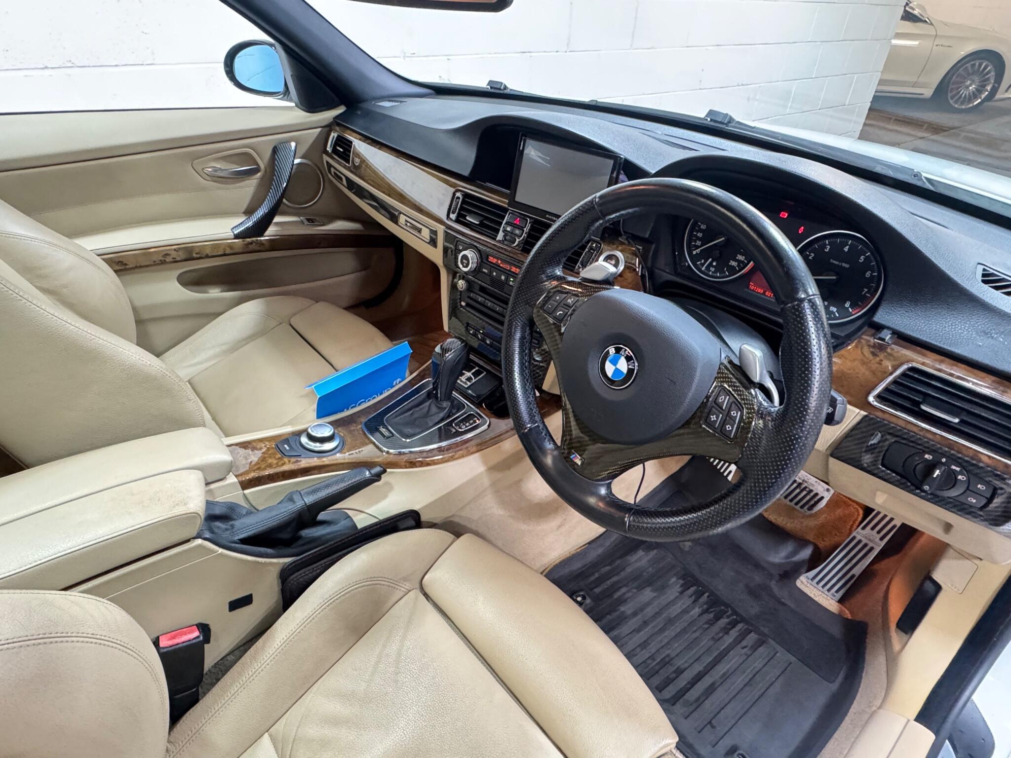 BMW 3 Series - Image 8