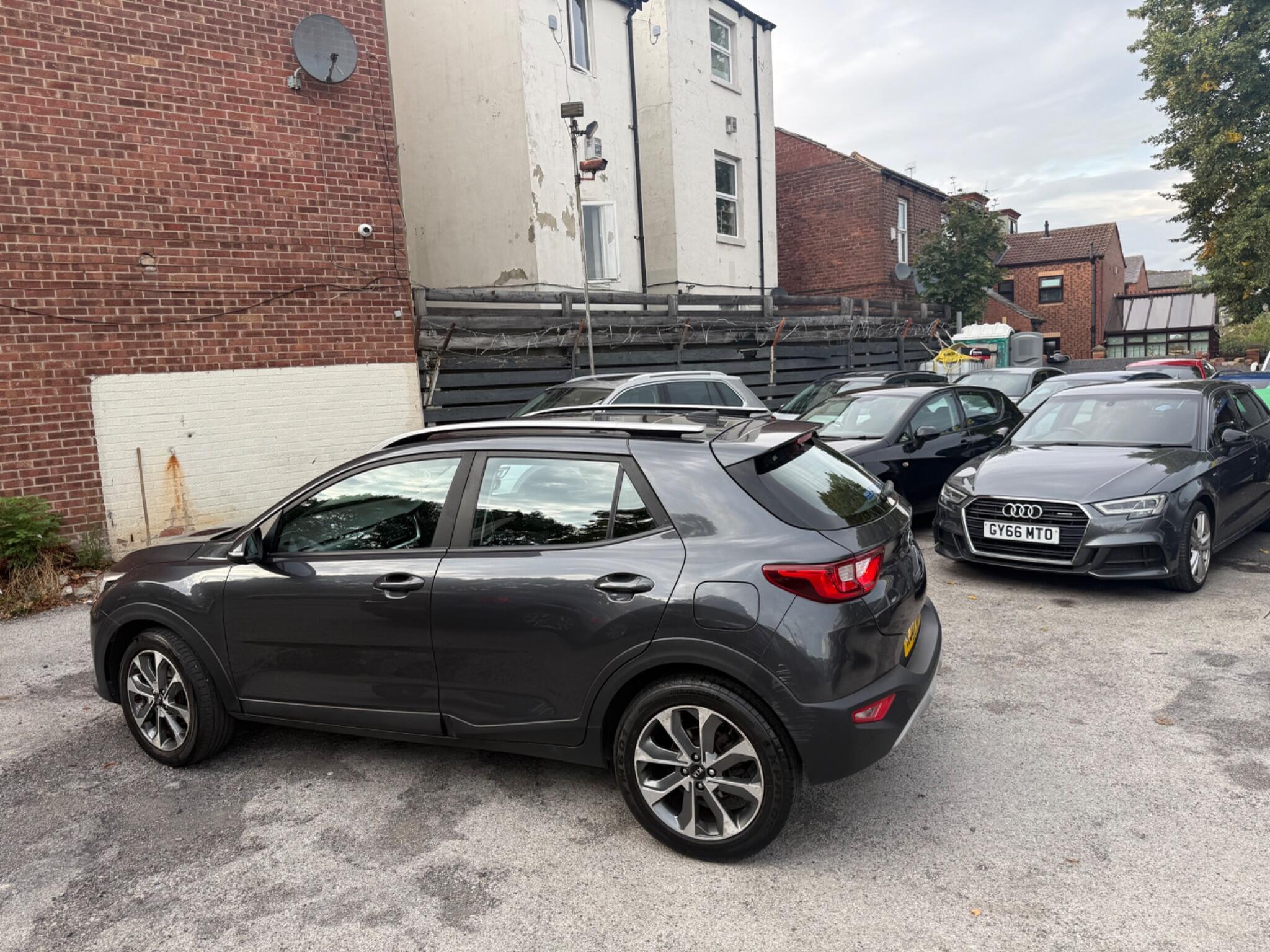 Kia Stonic - Image 12