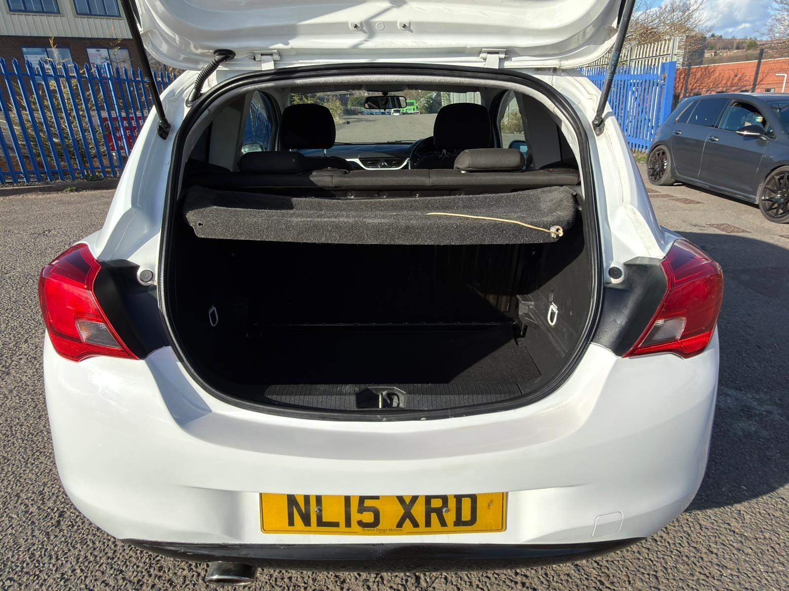 Vauxhall Corsa - Image 27