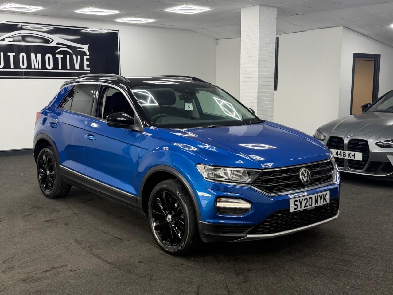 Volkswagen T-Roc - Image 10