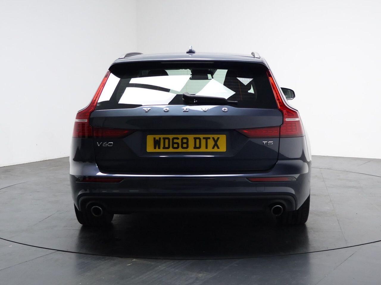 Volvo V60 - Image 11