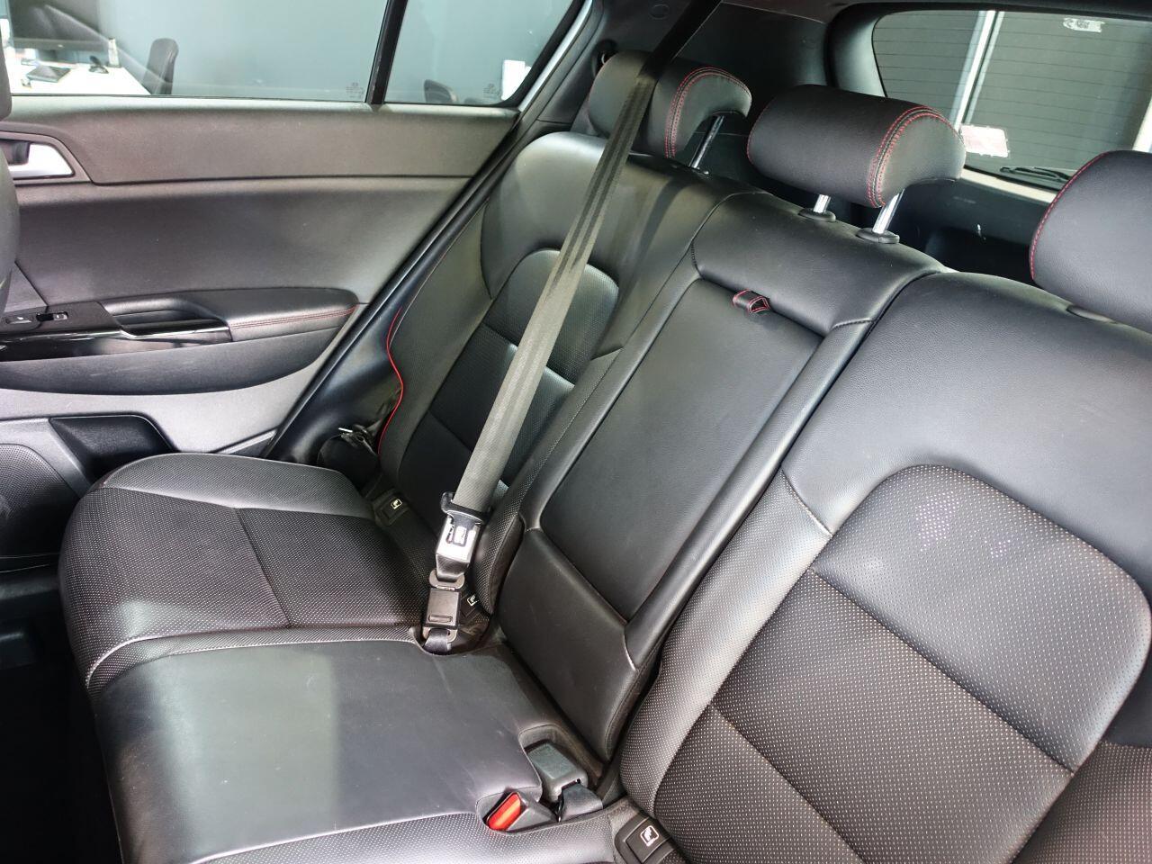 Kia Sportage - Image 17