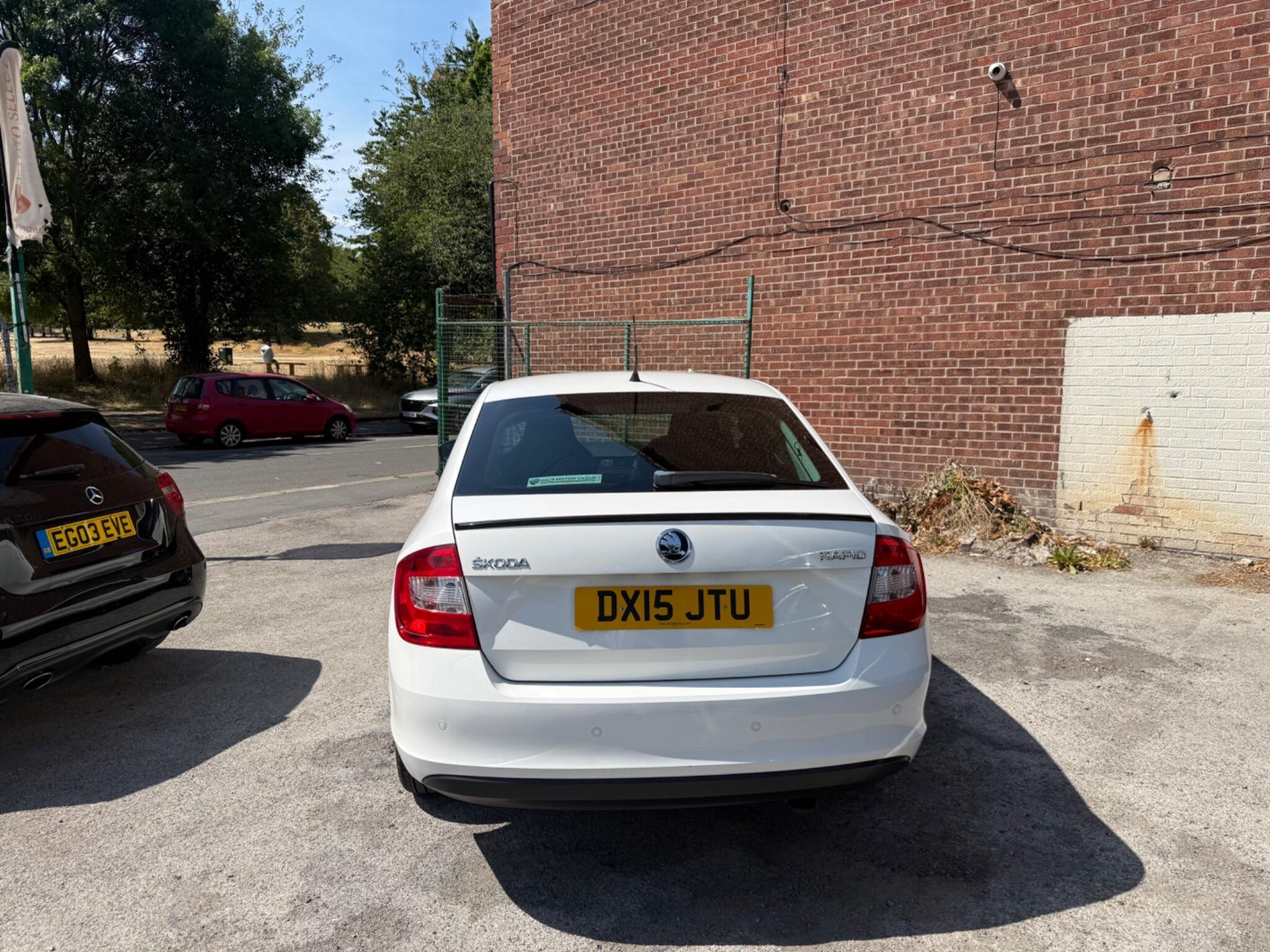 Skoda Rapid - Image 6