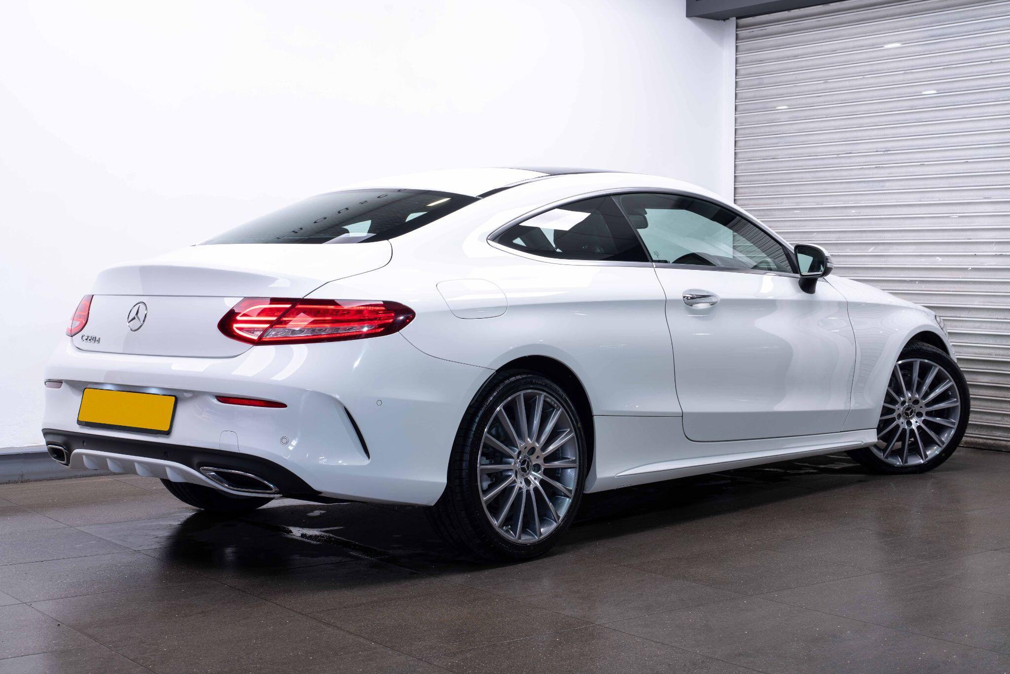 Mercedes C Class - Image 2