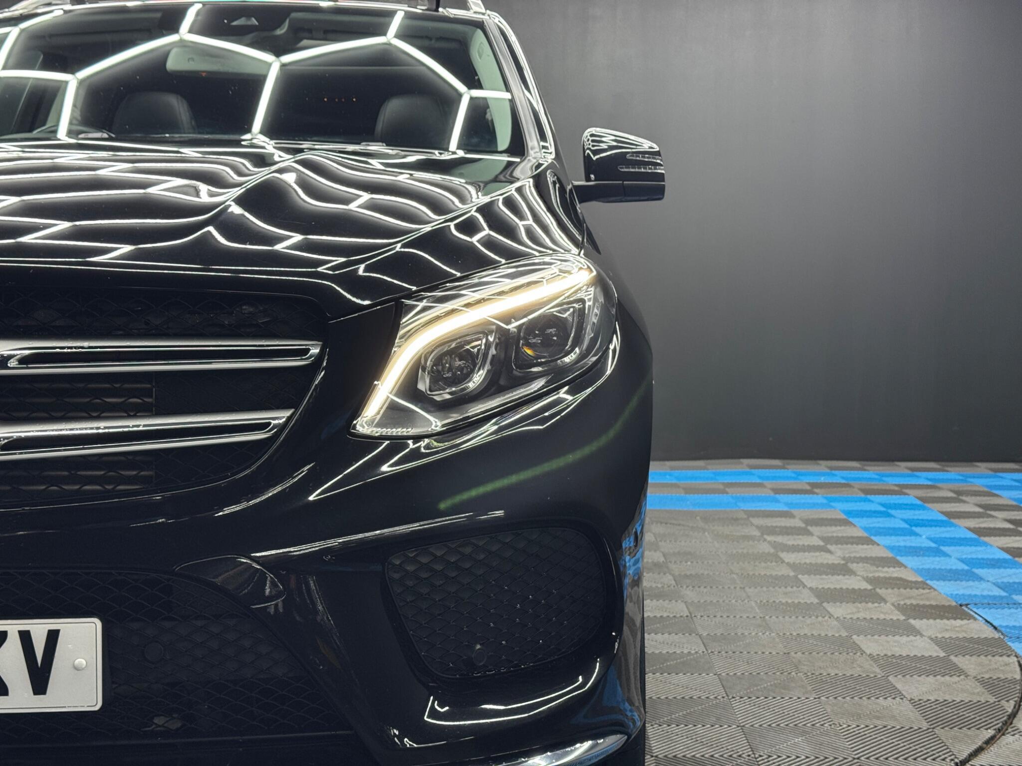 Mercedes GLE - Image 46