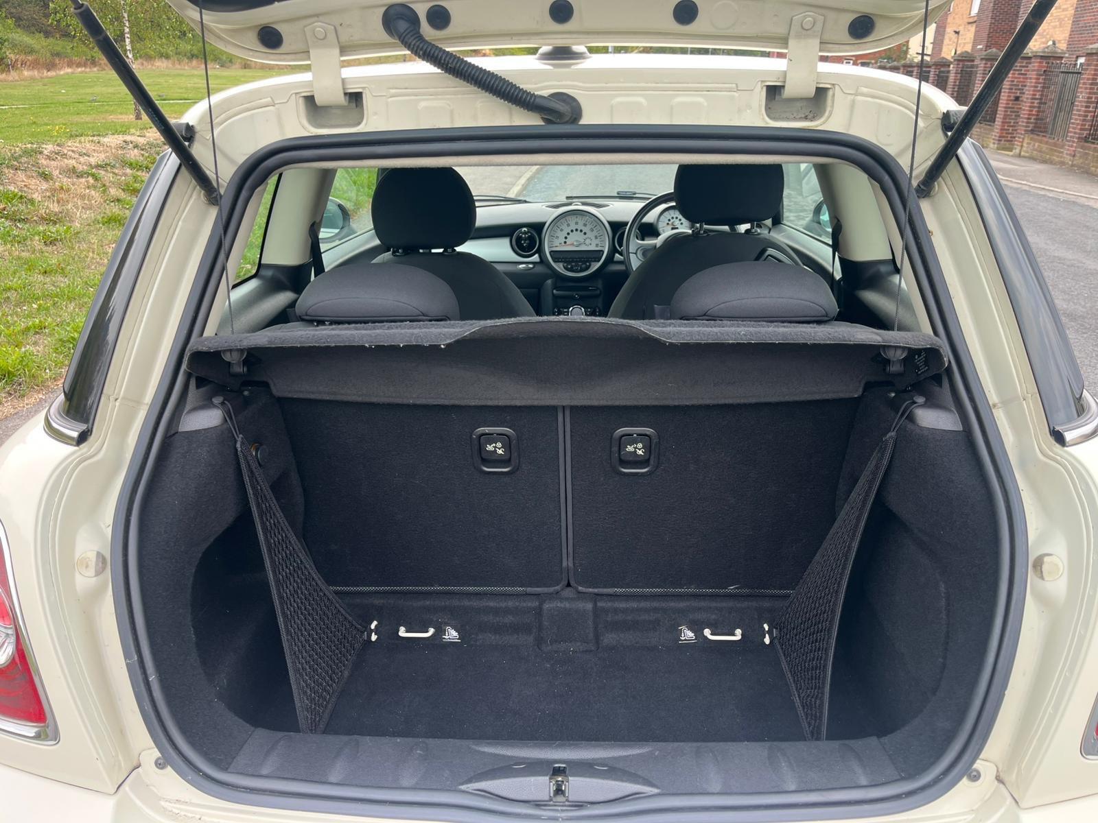 MINI Hatch - Image 9
