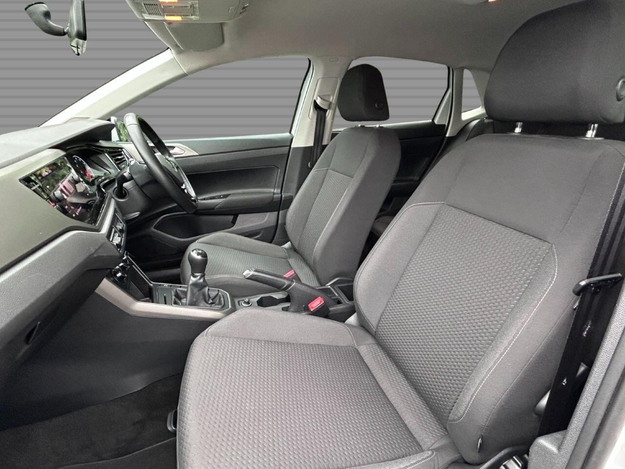 Volkswagen Polo - Image 18