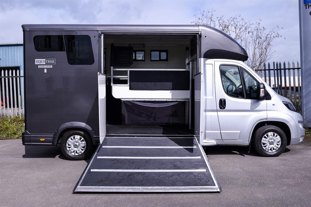 Peugeot Boxer - Image 7