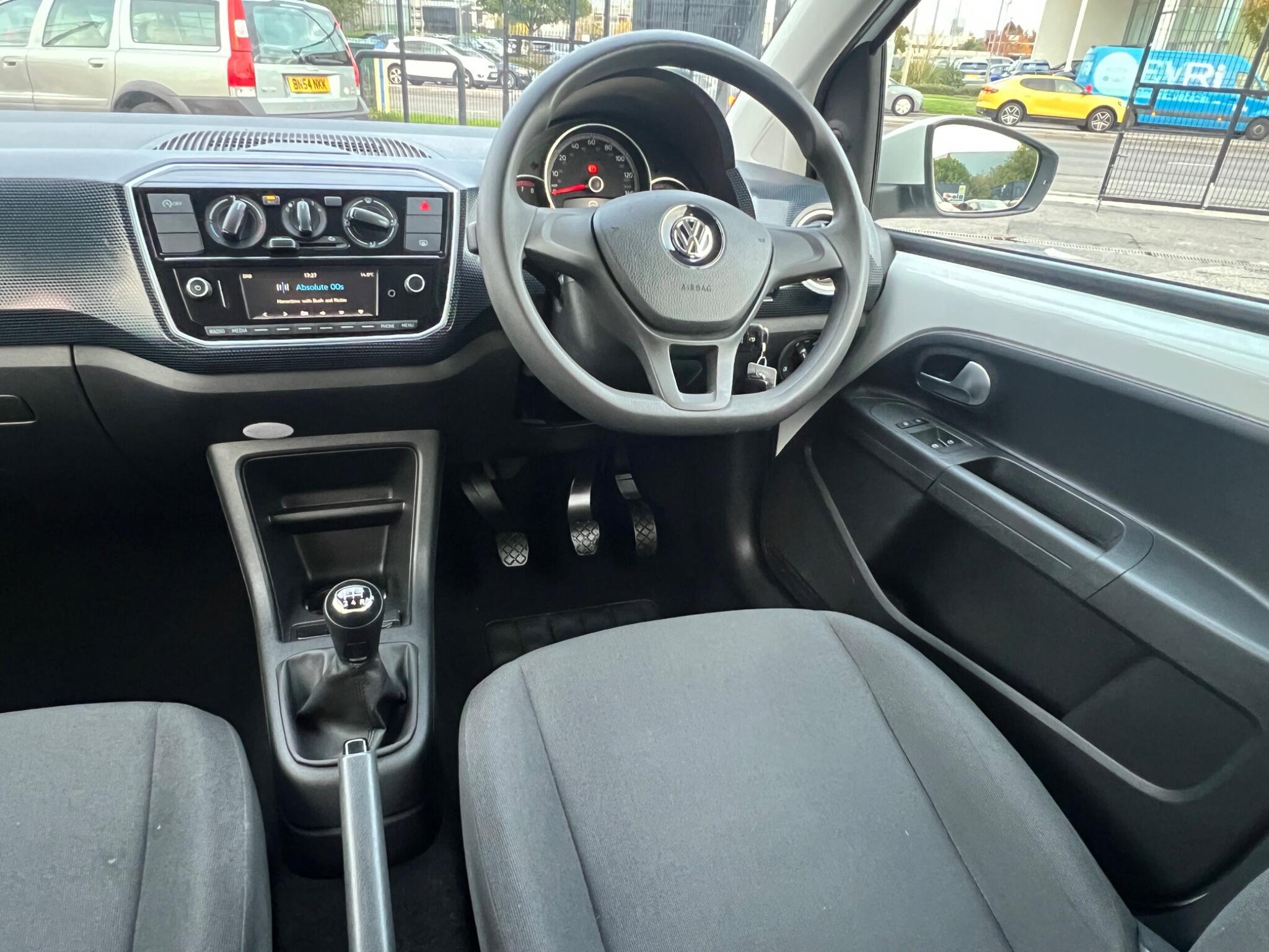 Volkswagen up! - Image 14