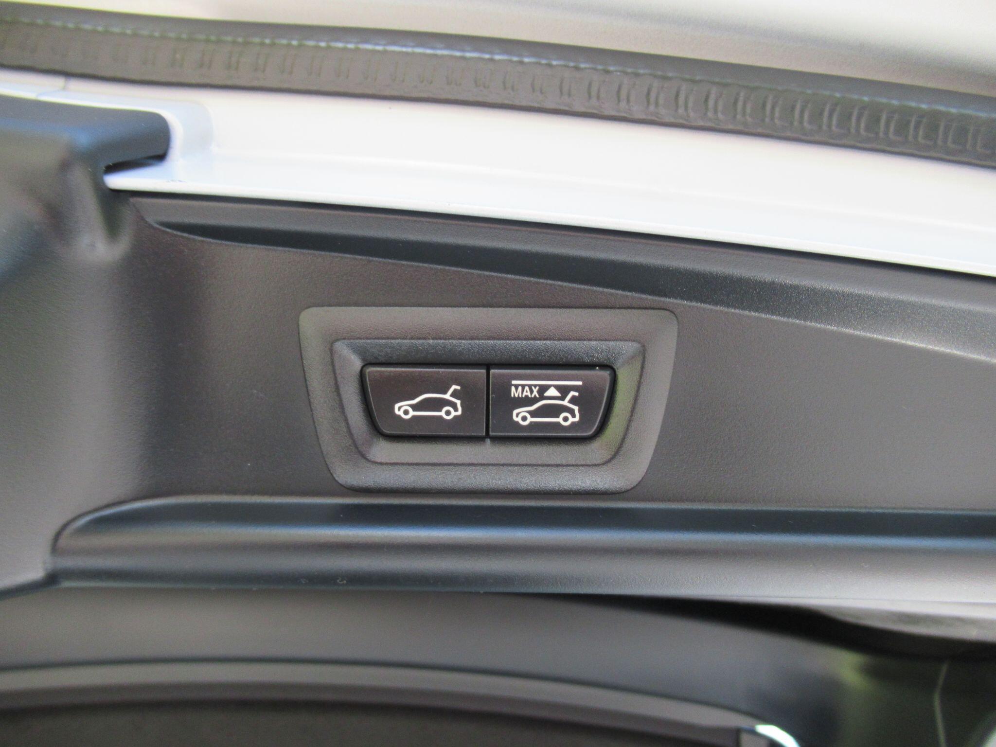 BMW 5 SERIES GRAN TURISMO - Image 20