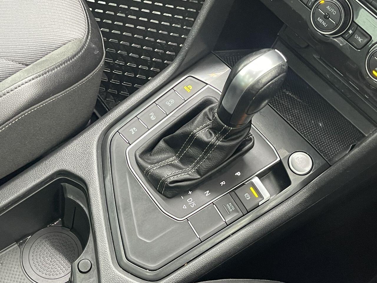 Volkswagen Tiguan - Image 26