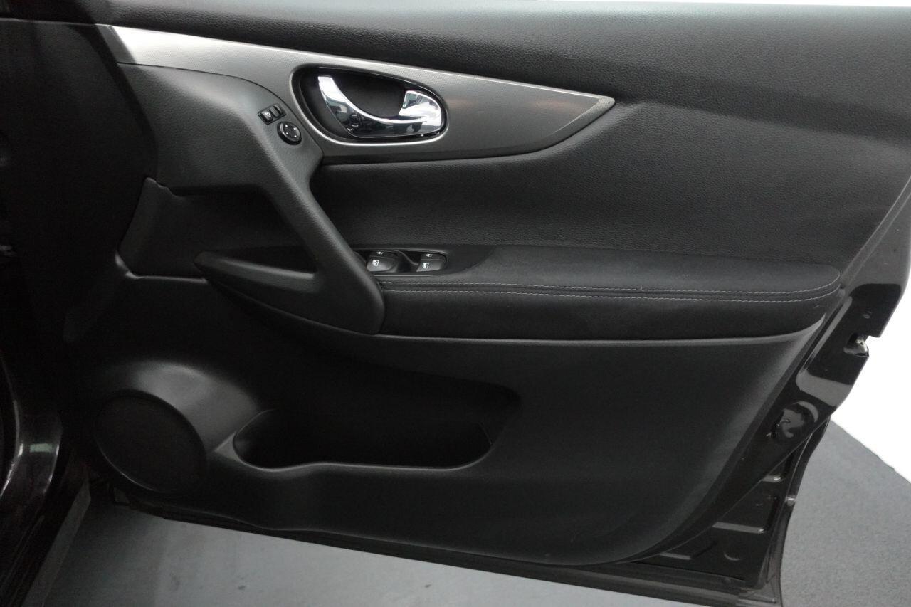 Nissan Qashqai - Image 18