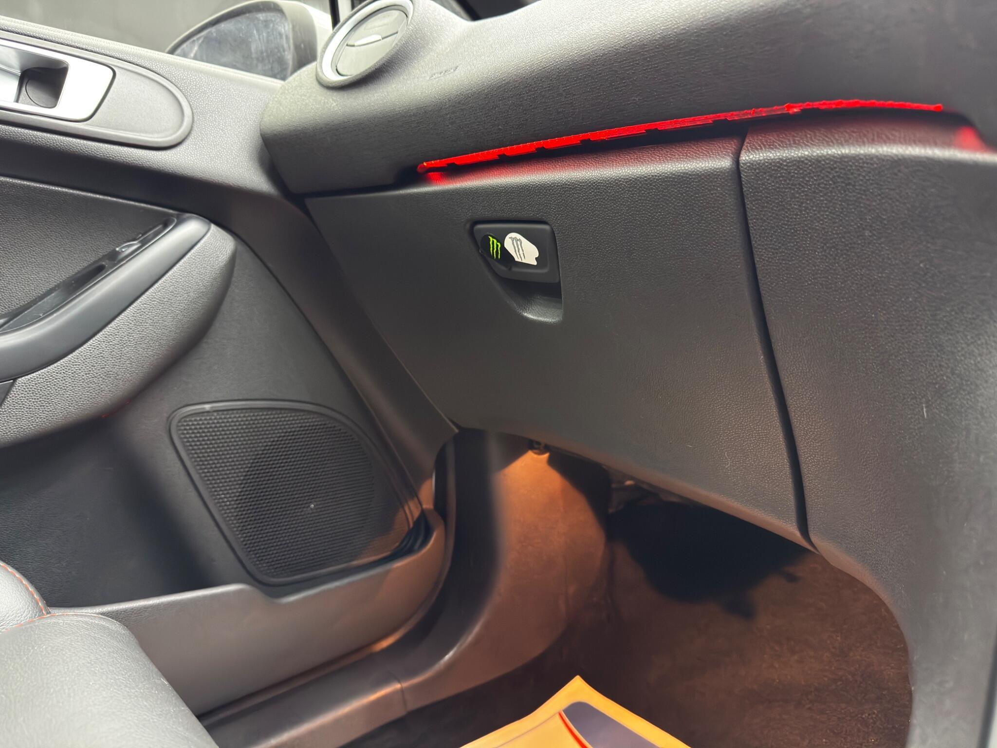 Ford Fiesta - Image 33