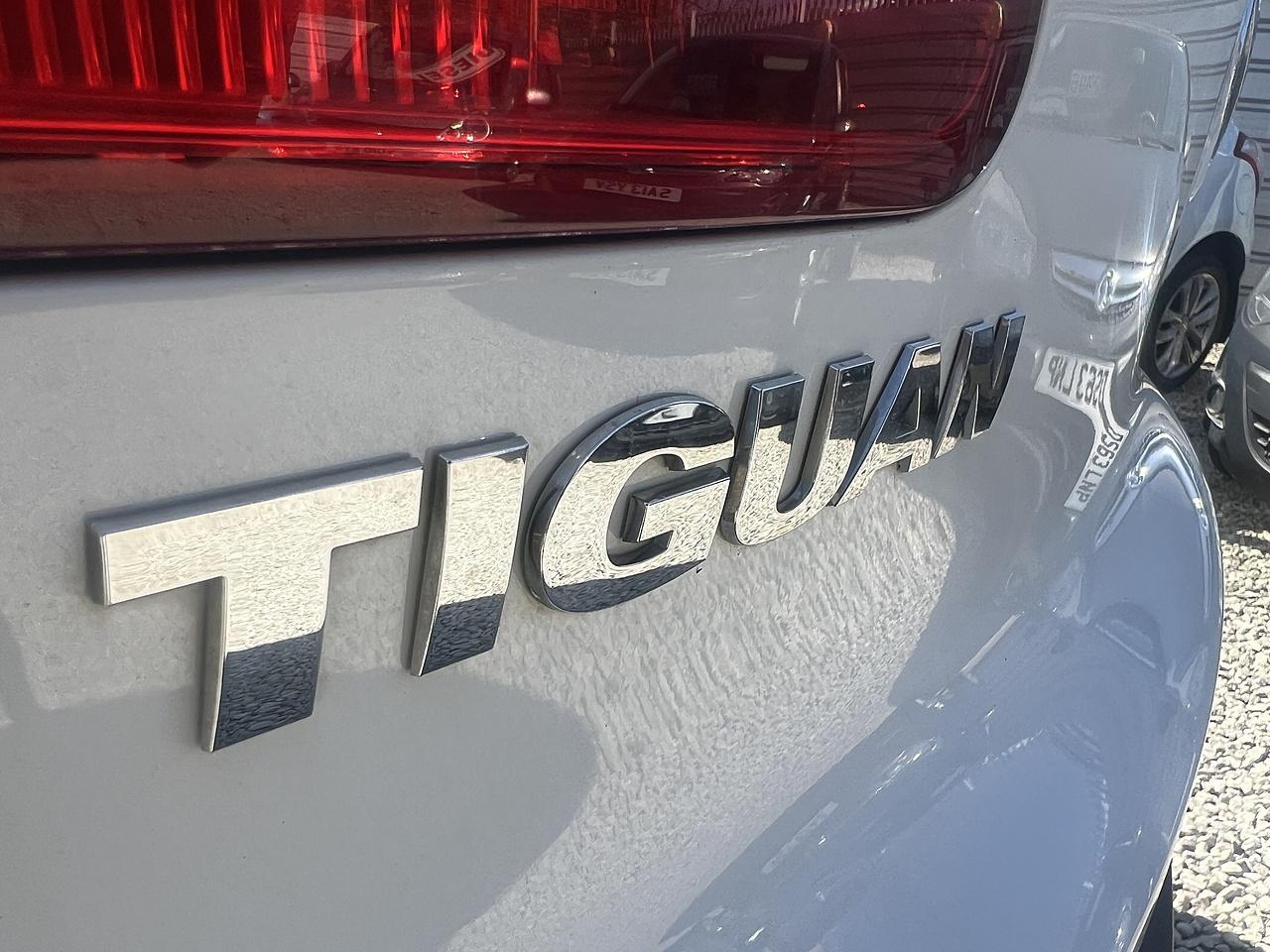 Volkswagen Tiguan - Image 8
