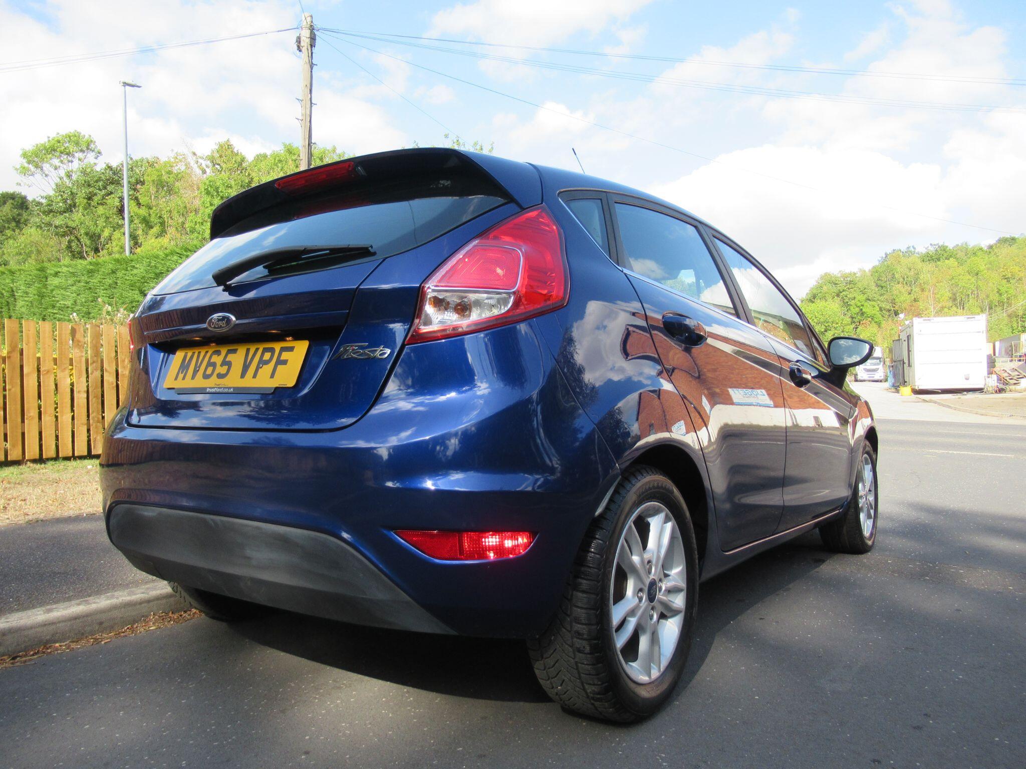 Ford Fiesta - Image 4
