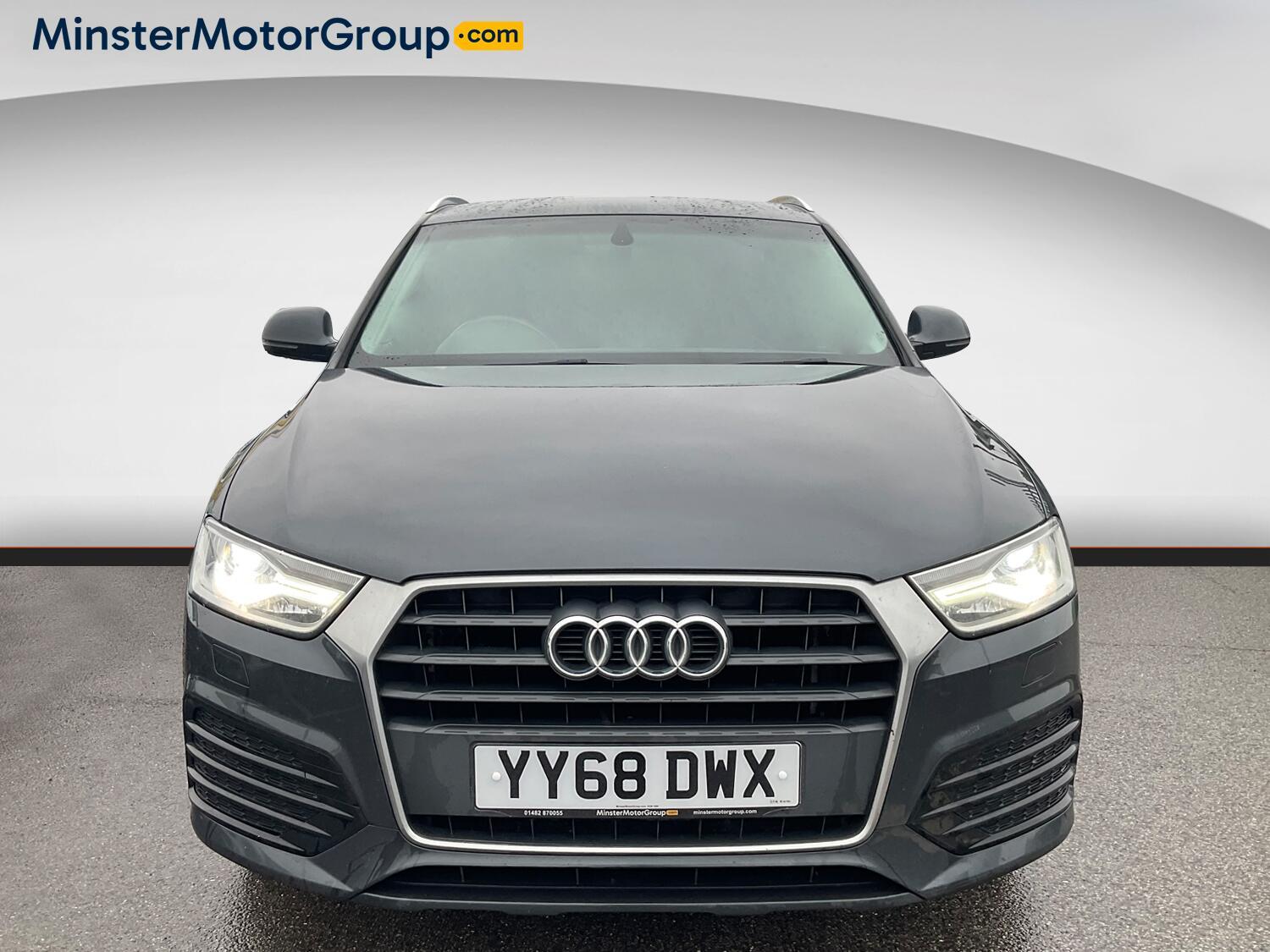 Audi Q3 - Image 5